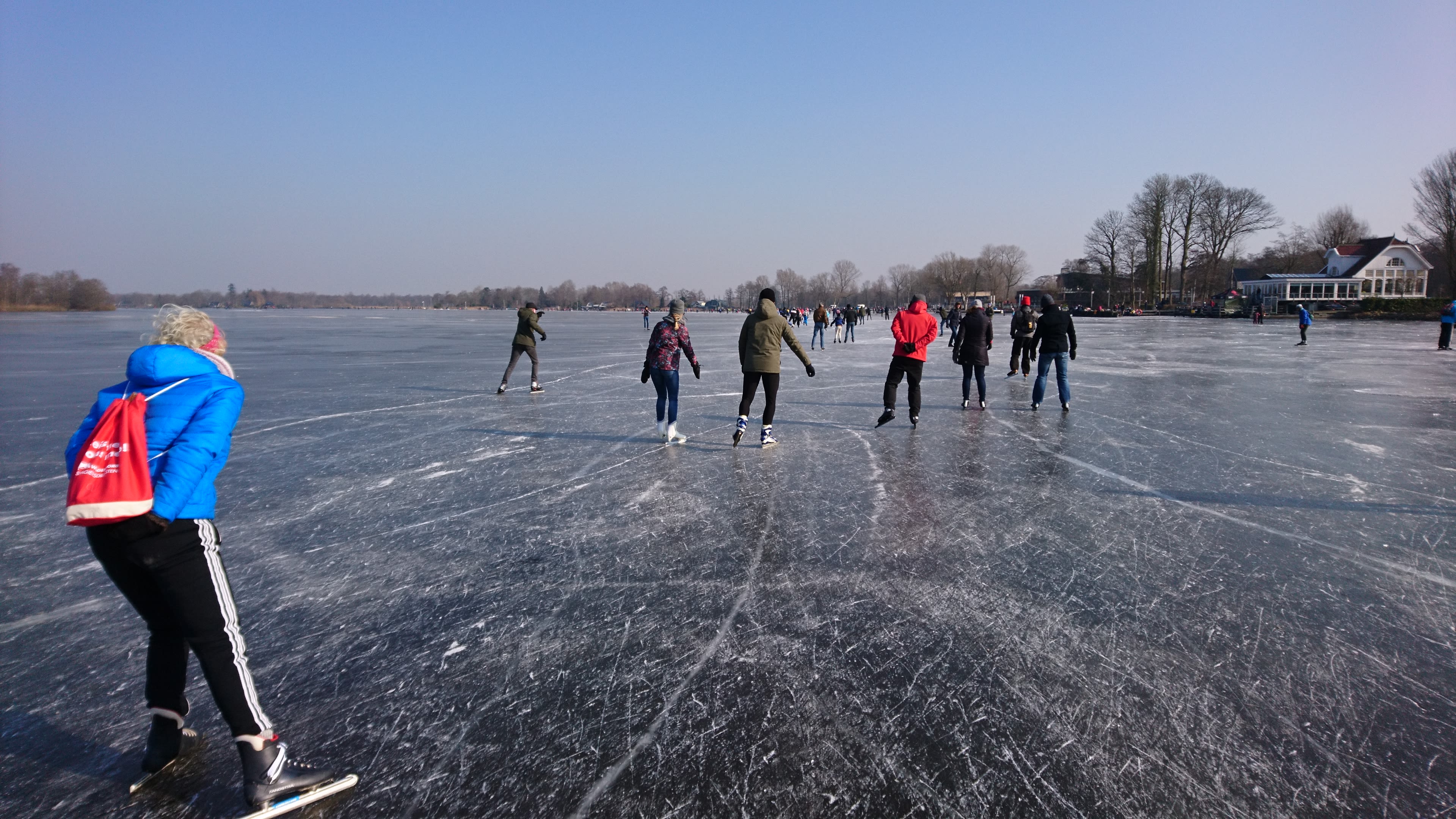 Schaatsen op het Paterswoldsemeer, 3 maart 2018. Foto: Ingeborg Bakker