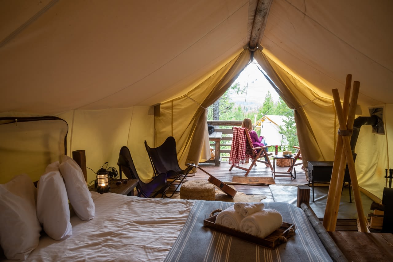 Glamping. Foto: Adobe Stock / David Prahl.