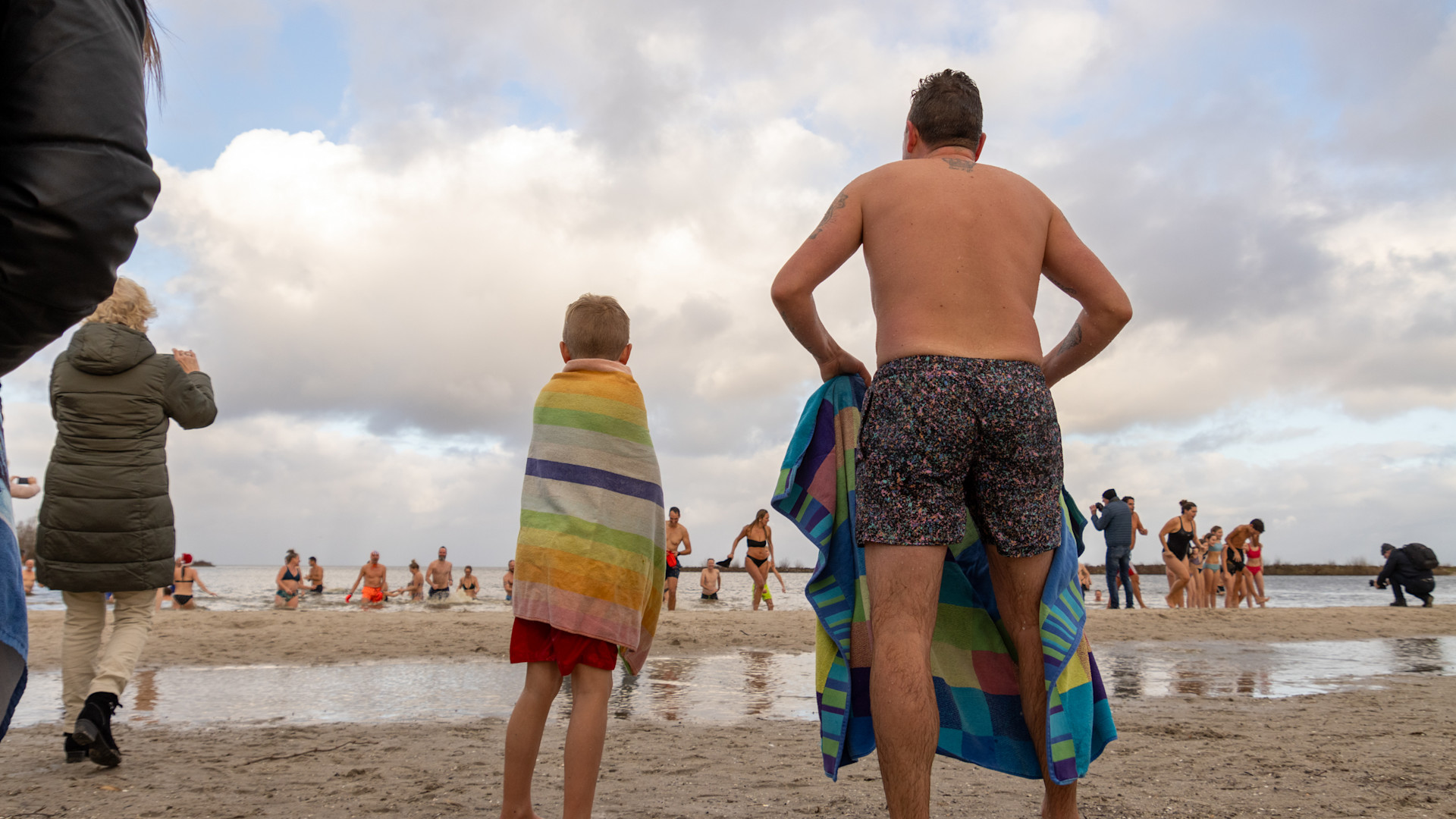 Nieuwjaarsduik wordt erg koud