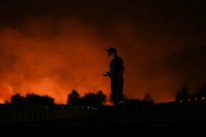 Griekenland worstelt met natuurbranden, ook rook boven Athene