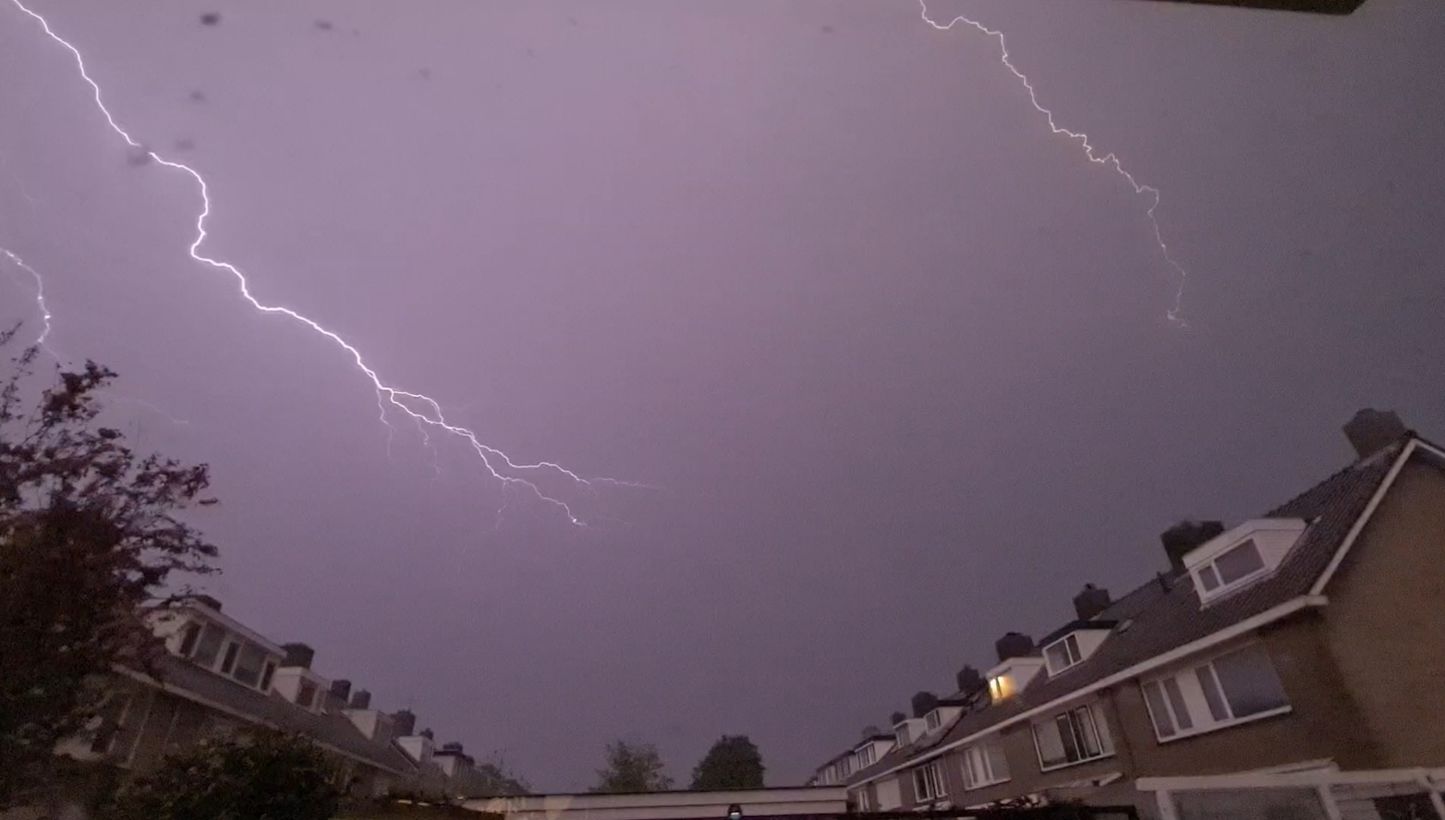 Onweer bliksem nacht
Foto: Marith de Ridder