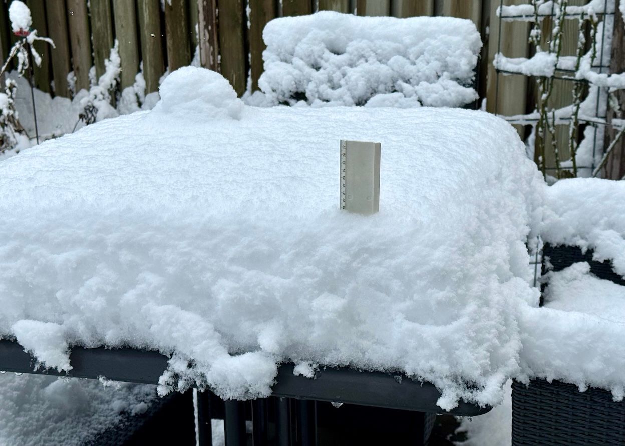 Bijna 20 centimeter sneeuw in Brabant. Foto: Arnold Bosch