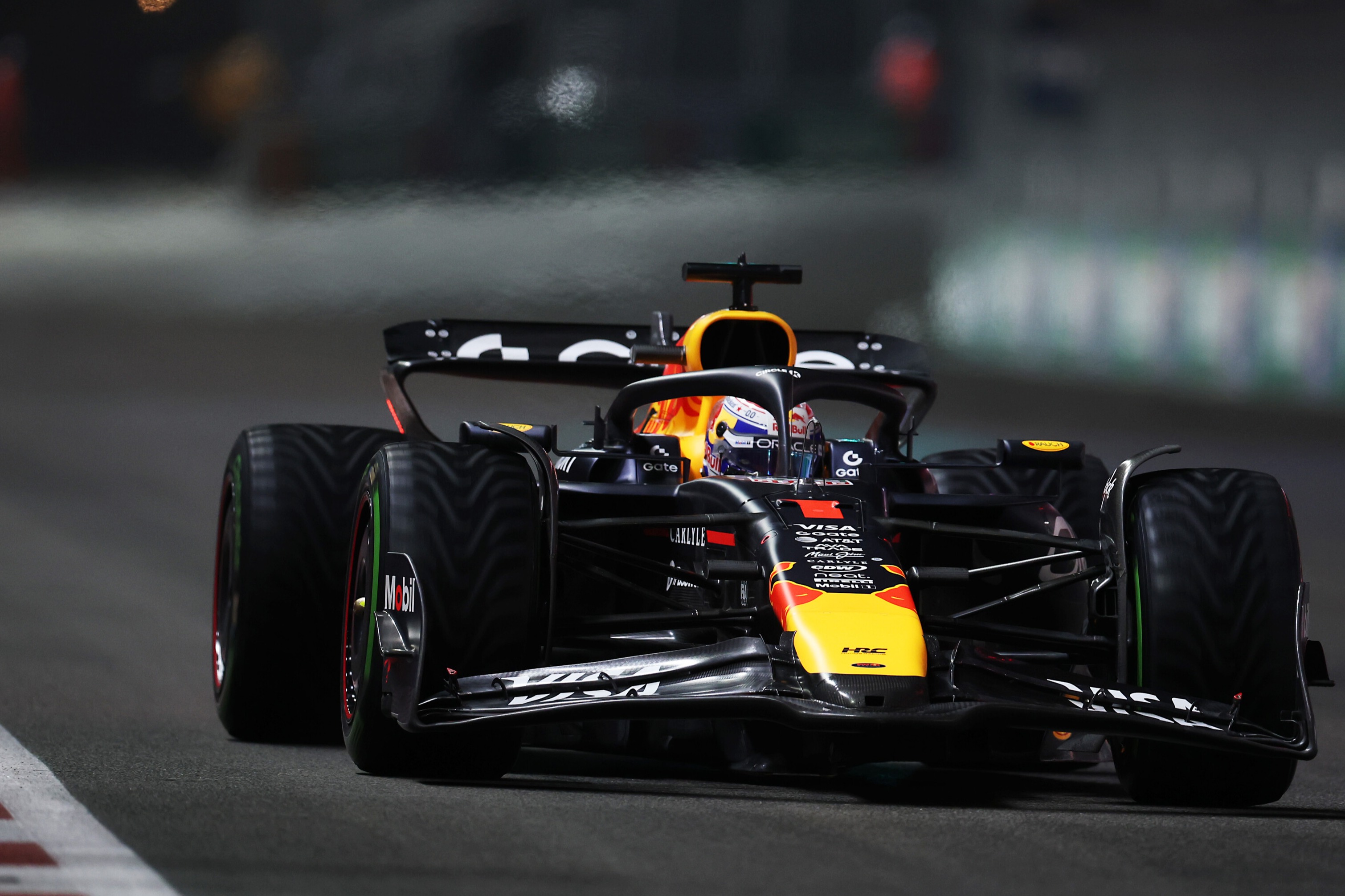 Max verstappen op het circuit van Las Vegas