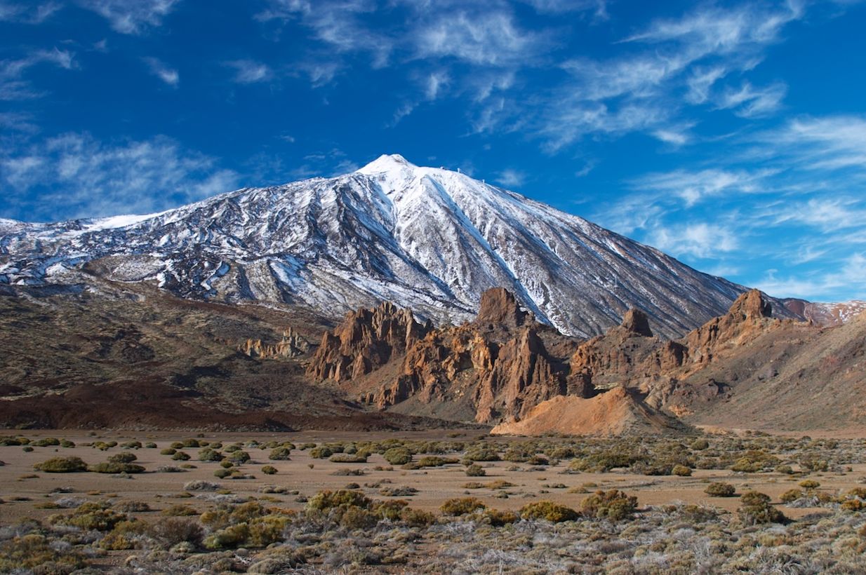 Sneeuw El Teide Tenerife. Foto: AdobeStock / Natalia Sinjushina.