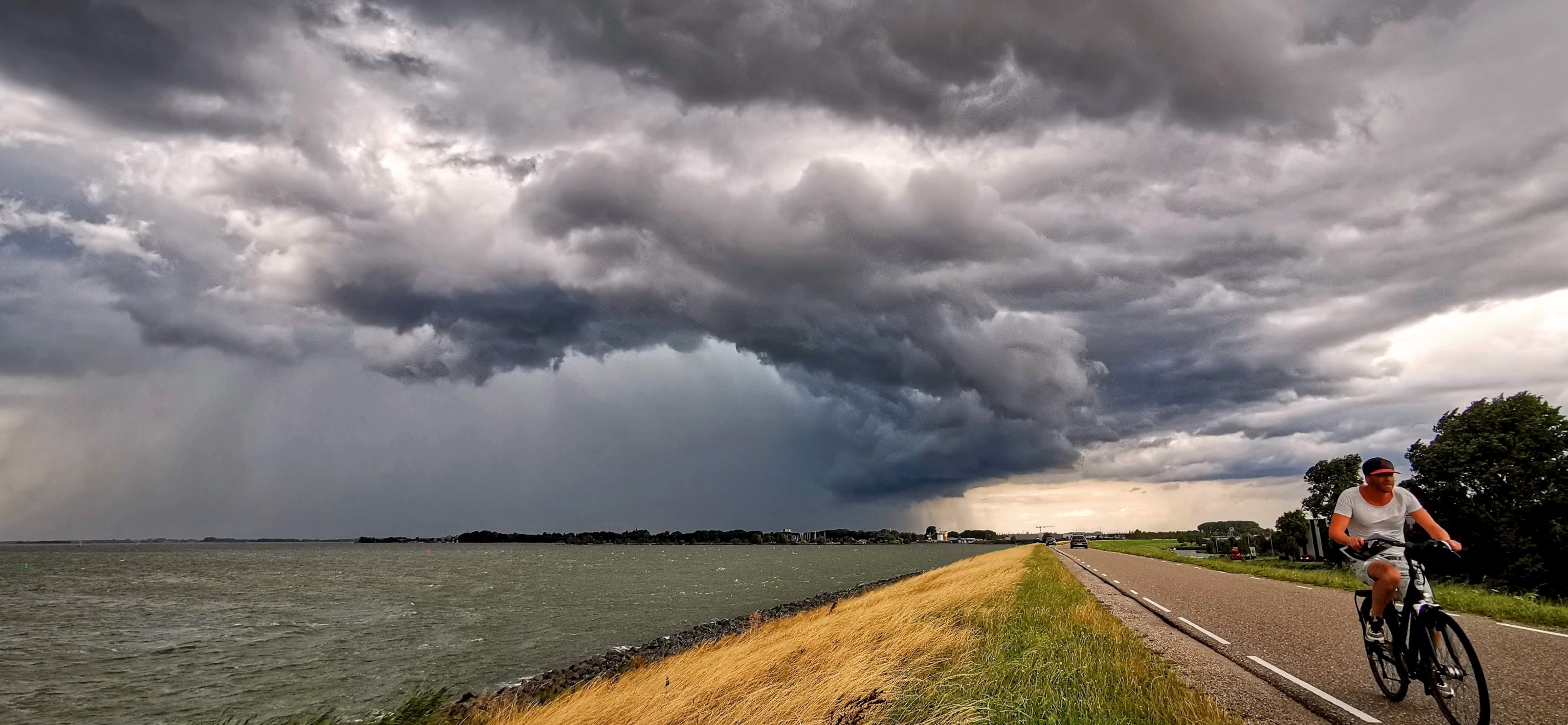Check de radar voor je op de fiets gaat. Foto: Ger Zandbergen
