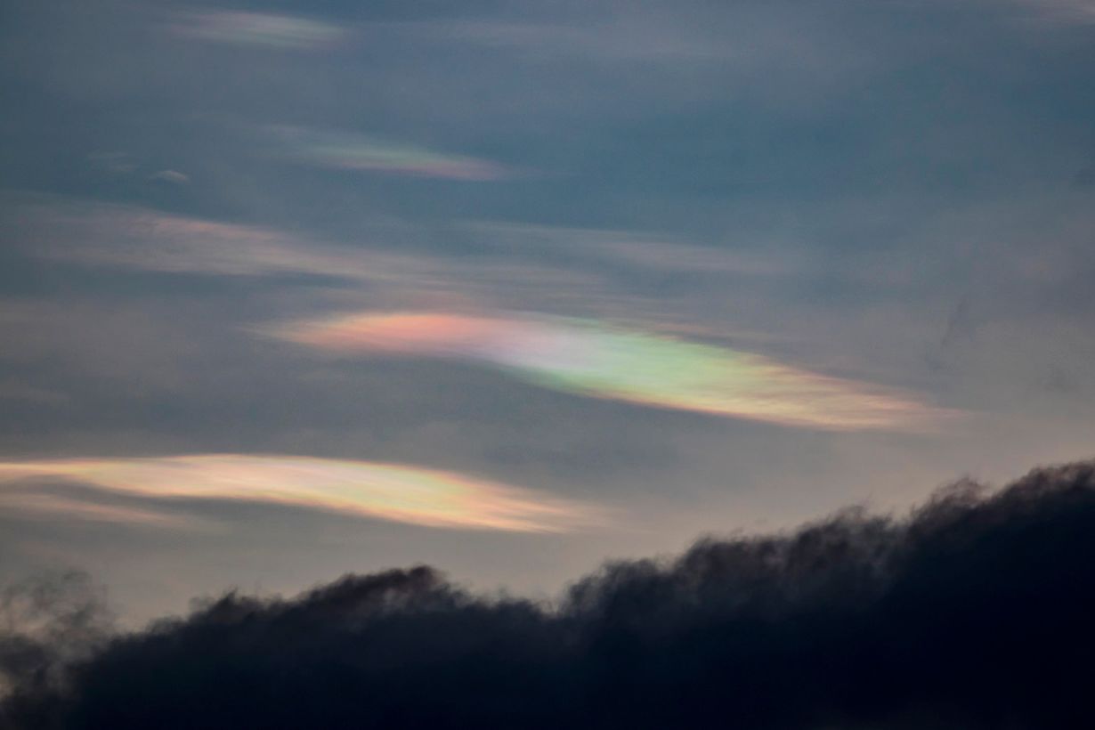 Parelmoerwolken boven Nederland op de ochtend van 25 december 2018. Foto: Jannie de Graaf.