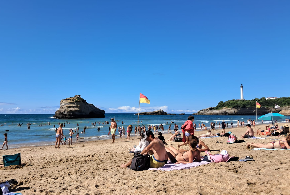 Strandweer in het Franse Biarritz. Foto: Julia Vermeulen