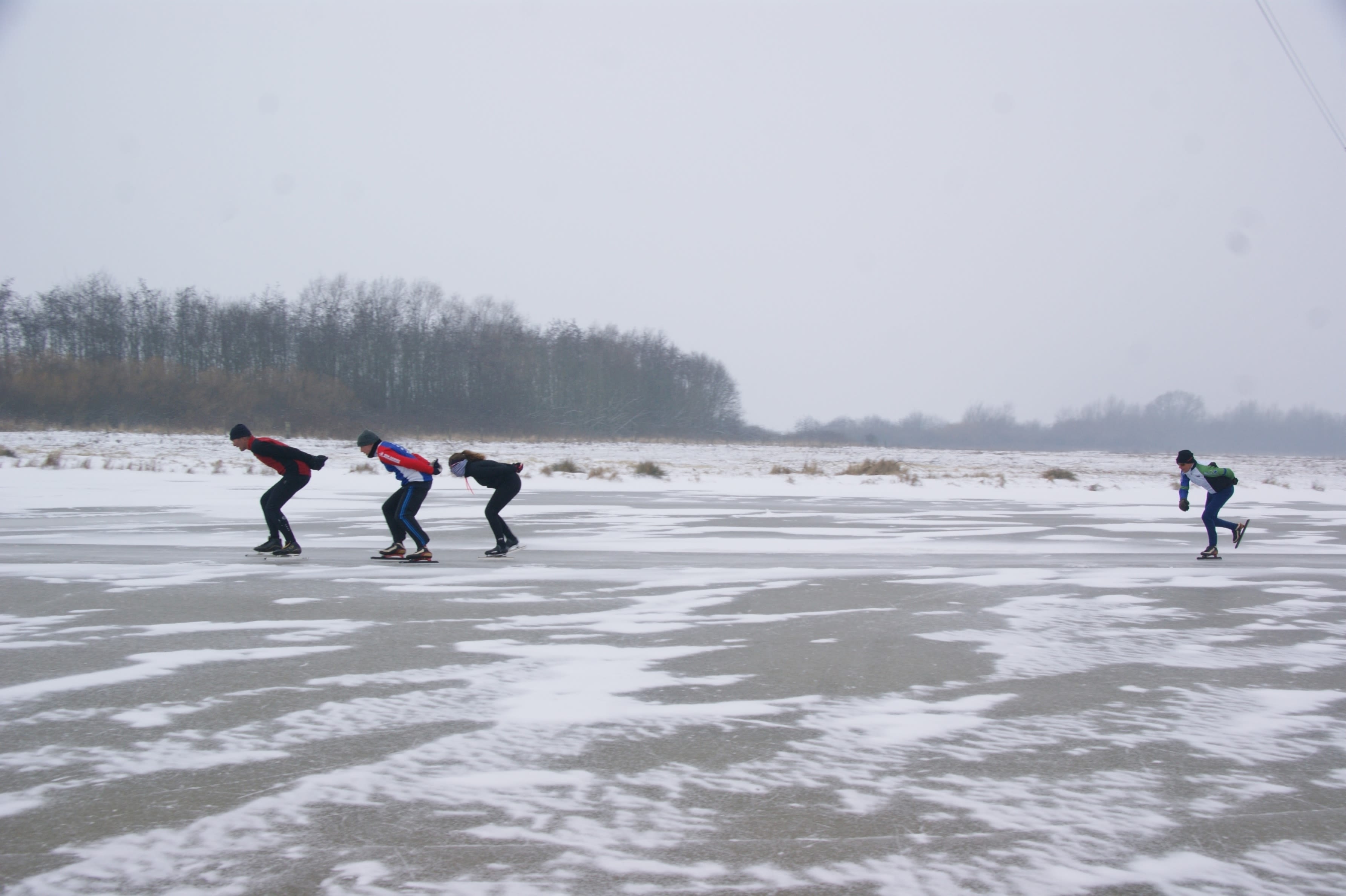 Schaatsen bij een besneeuwd landschap op 3 maart 2018. Foto: Piet Grim 