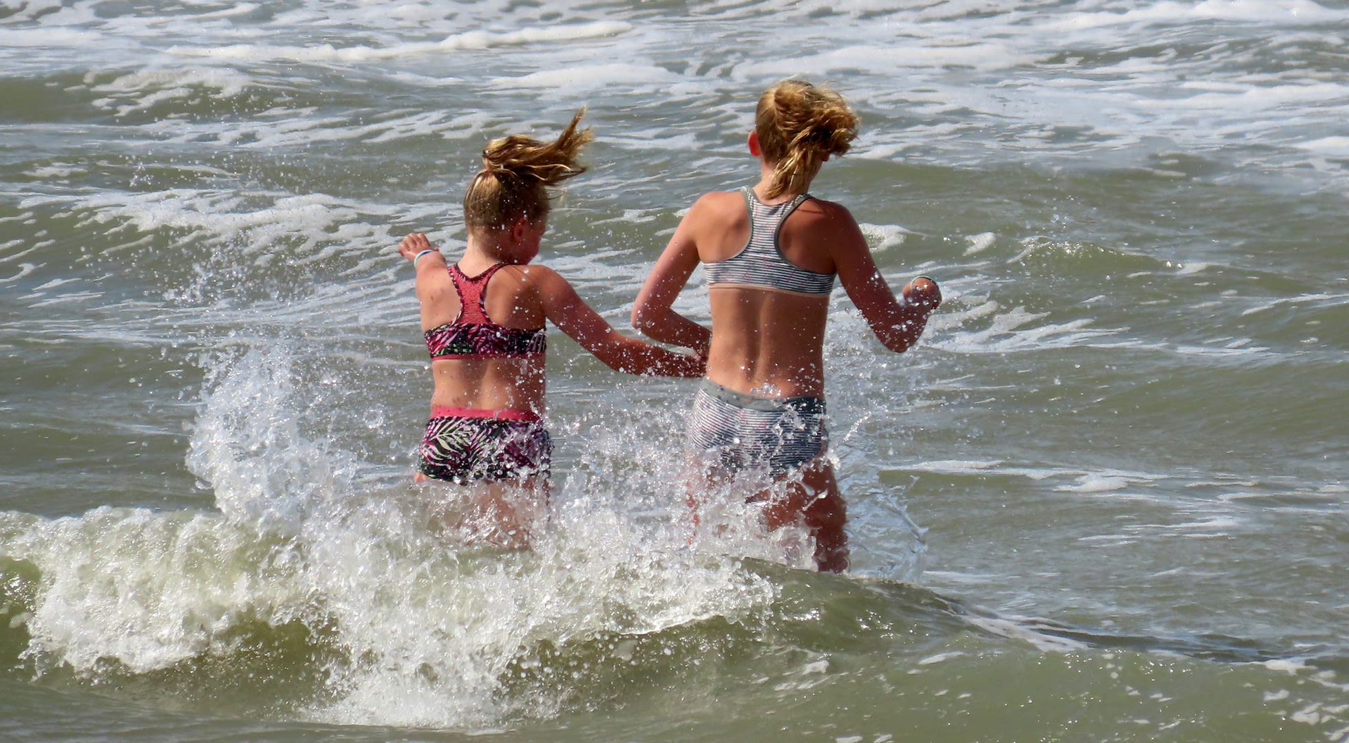 Begin september is de zee op z'n warmst en is het heerlijk om erin te zwemmen. Foto: Gieny Westra.