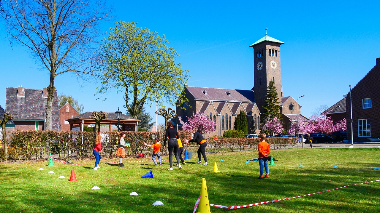 Heerlijk buitenweer bij de Koningsspelen van 2021. Foto: Jos Hebben