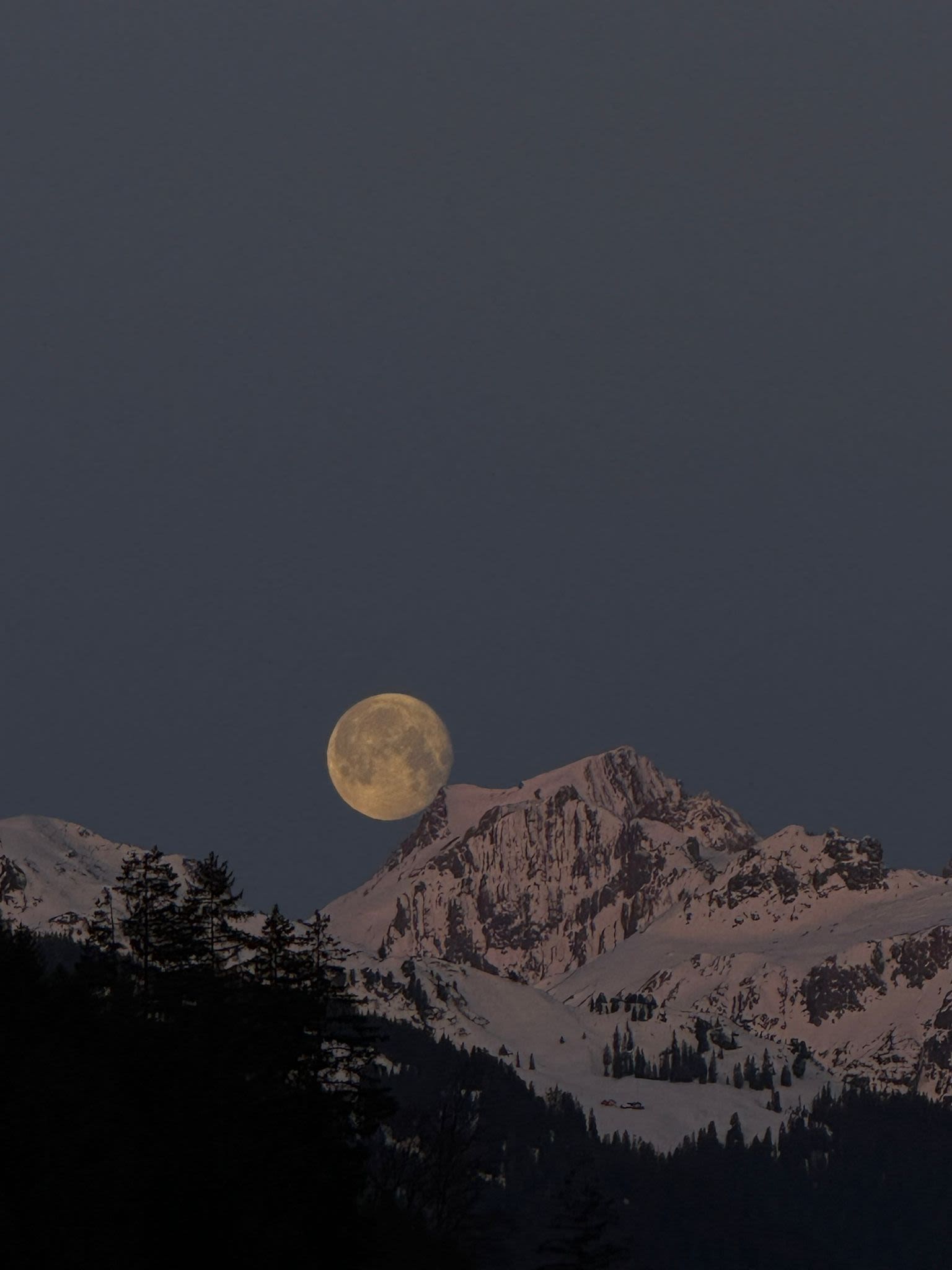 Prachtig plaatje vanuit Silvretta Montafon donderdagochtend. Foto: Ries van Dijk