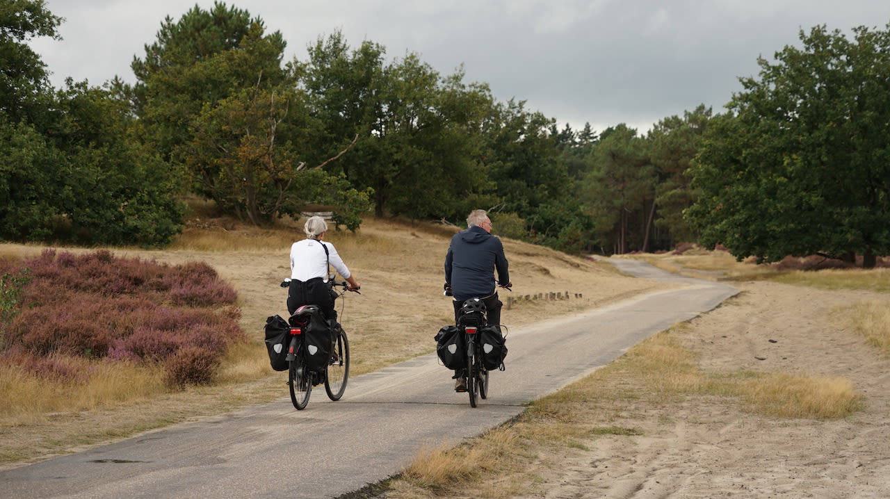 De jas zal in het noorden in de loop van dit weekend wel nodig zijn. Foto: Toon Boons.