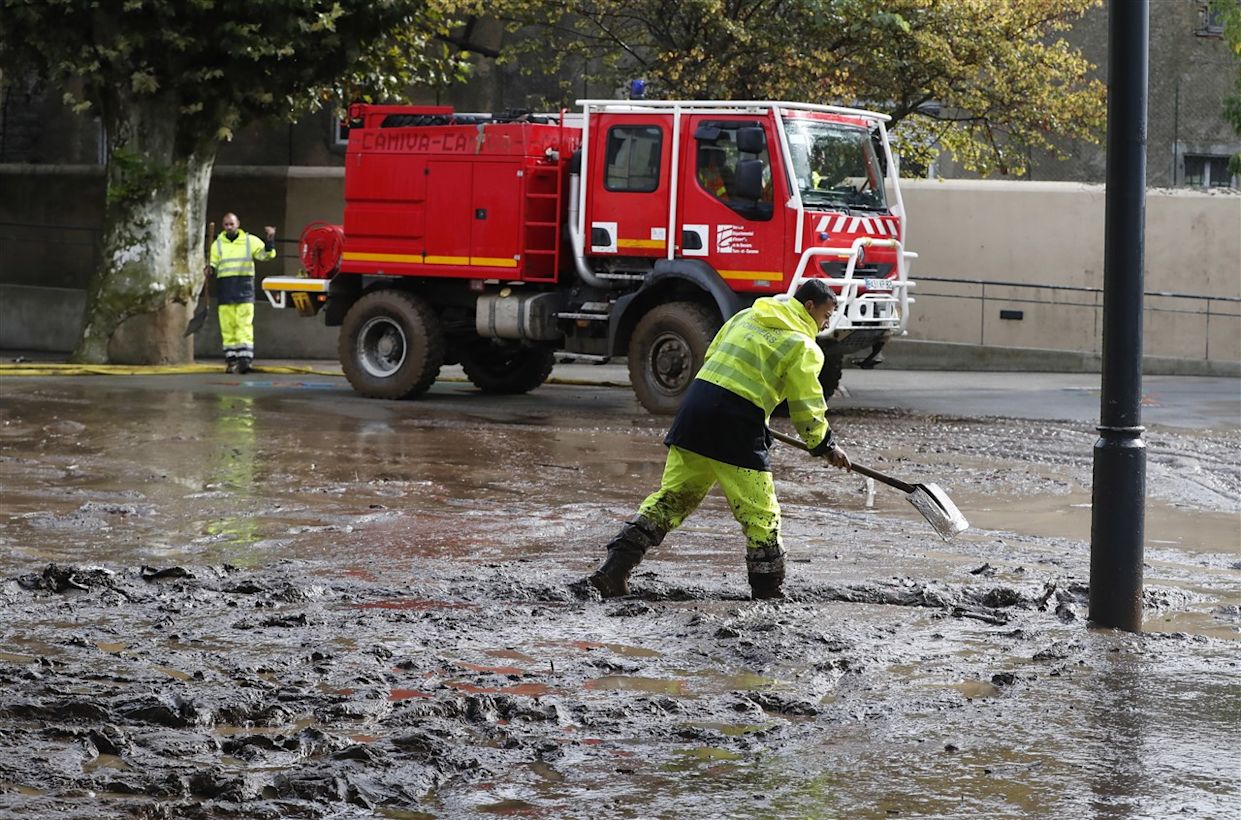 Overstromingsgevaar Frankrijk. Foto: ANP / EPA / Guillaume Horcajuelo.