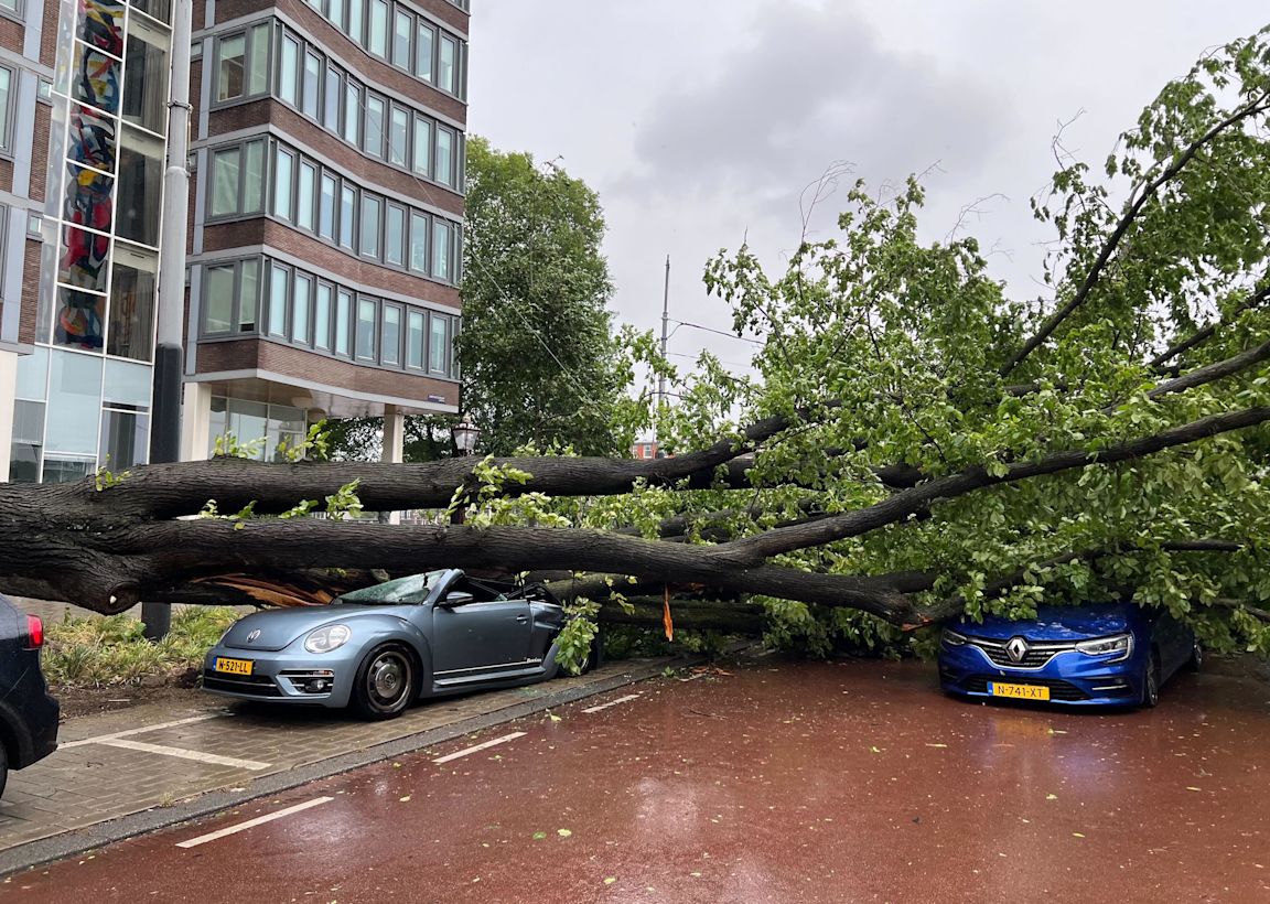 Fikse schade in Amsterdam