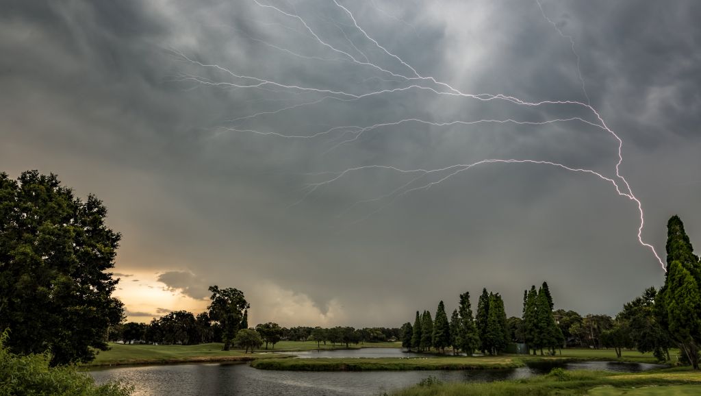 Golfen met onweer