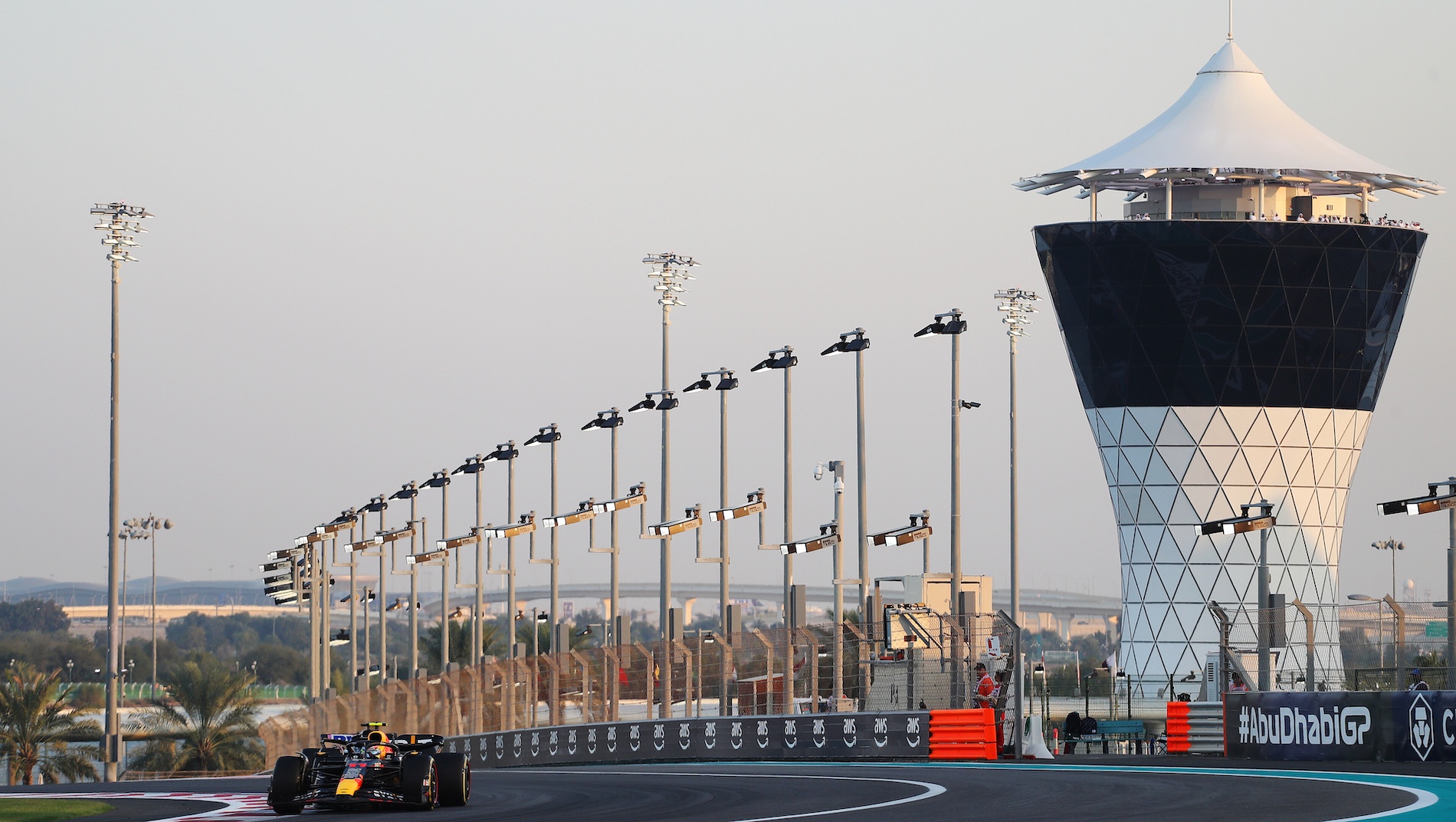 F1 in Abu Dhabi, Yas Marina Circuit. Foto via redbullcontentpool.com / Peter Fox/Getty Images