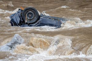 Zorgen om hoogwater Midden-Europa, dodental loopt op tot achttien
