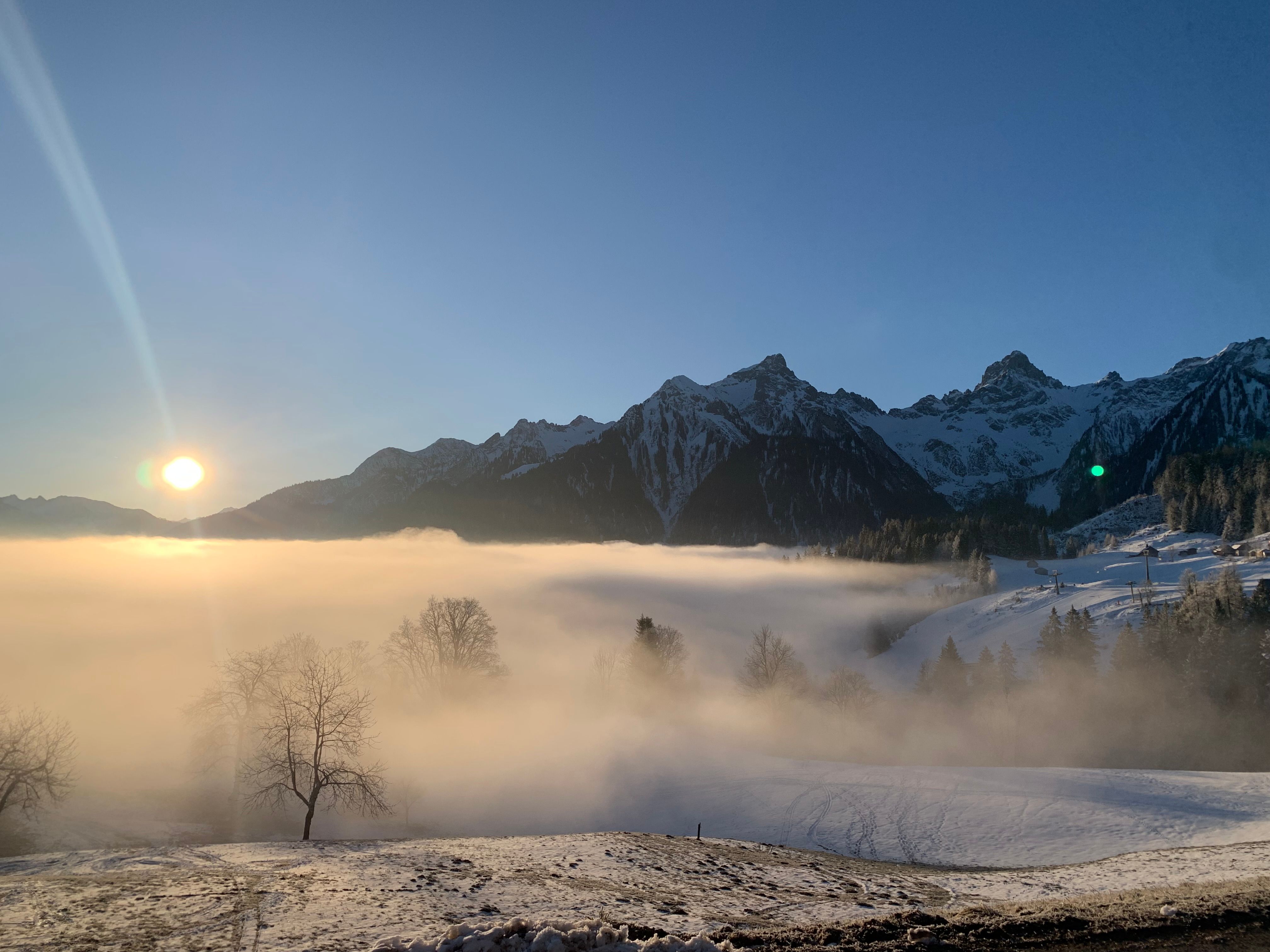 Prachtige zonsopkomst in Bürserberg (foto: Ed Roggeveen)