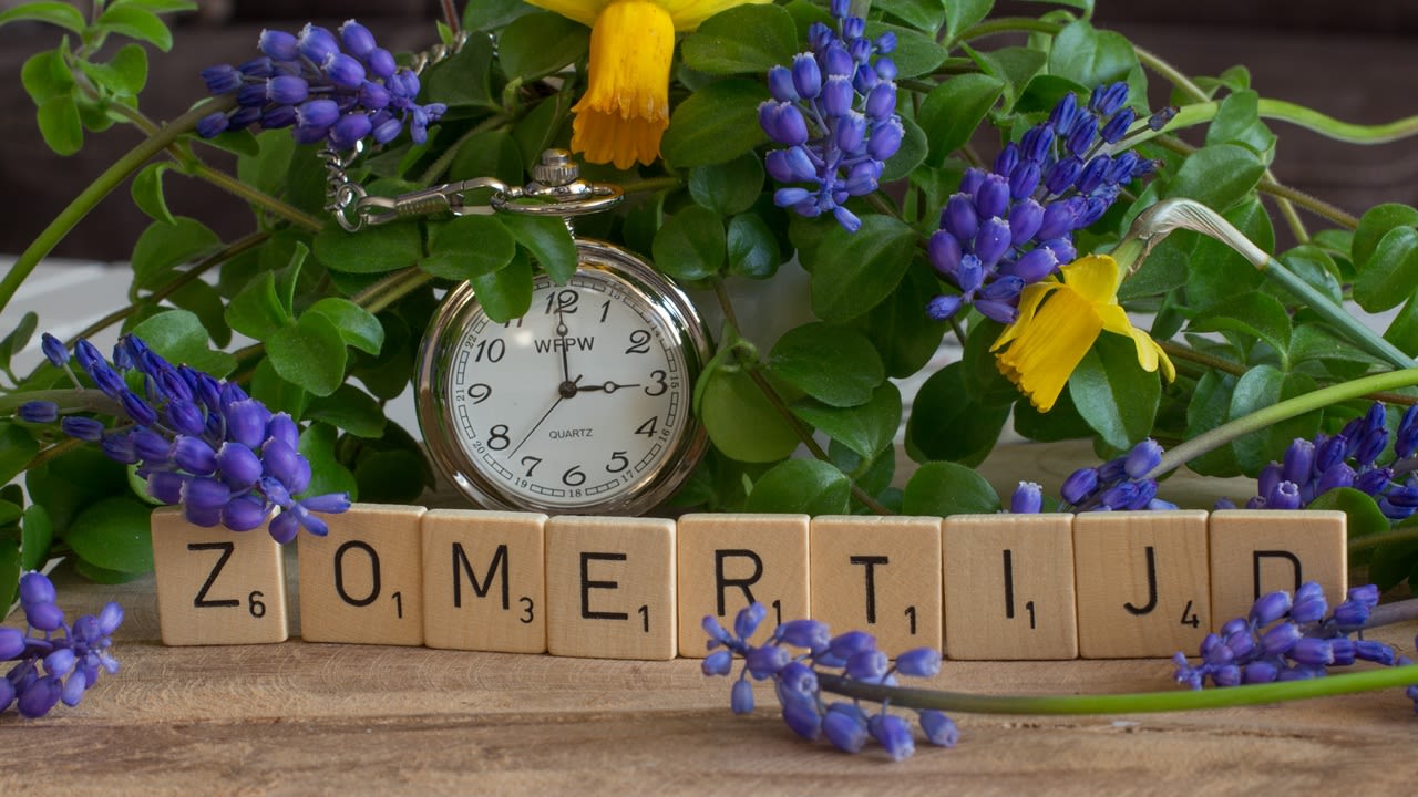 Komend weekend begint de zomertijd. Foto: Ab Donker