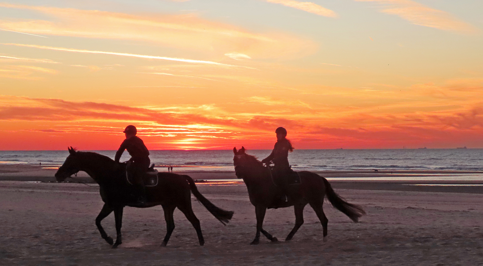Fraaie zonsondergang. Foto: Gieny Westra