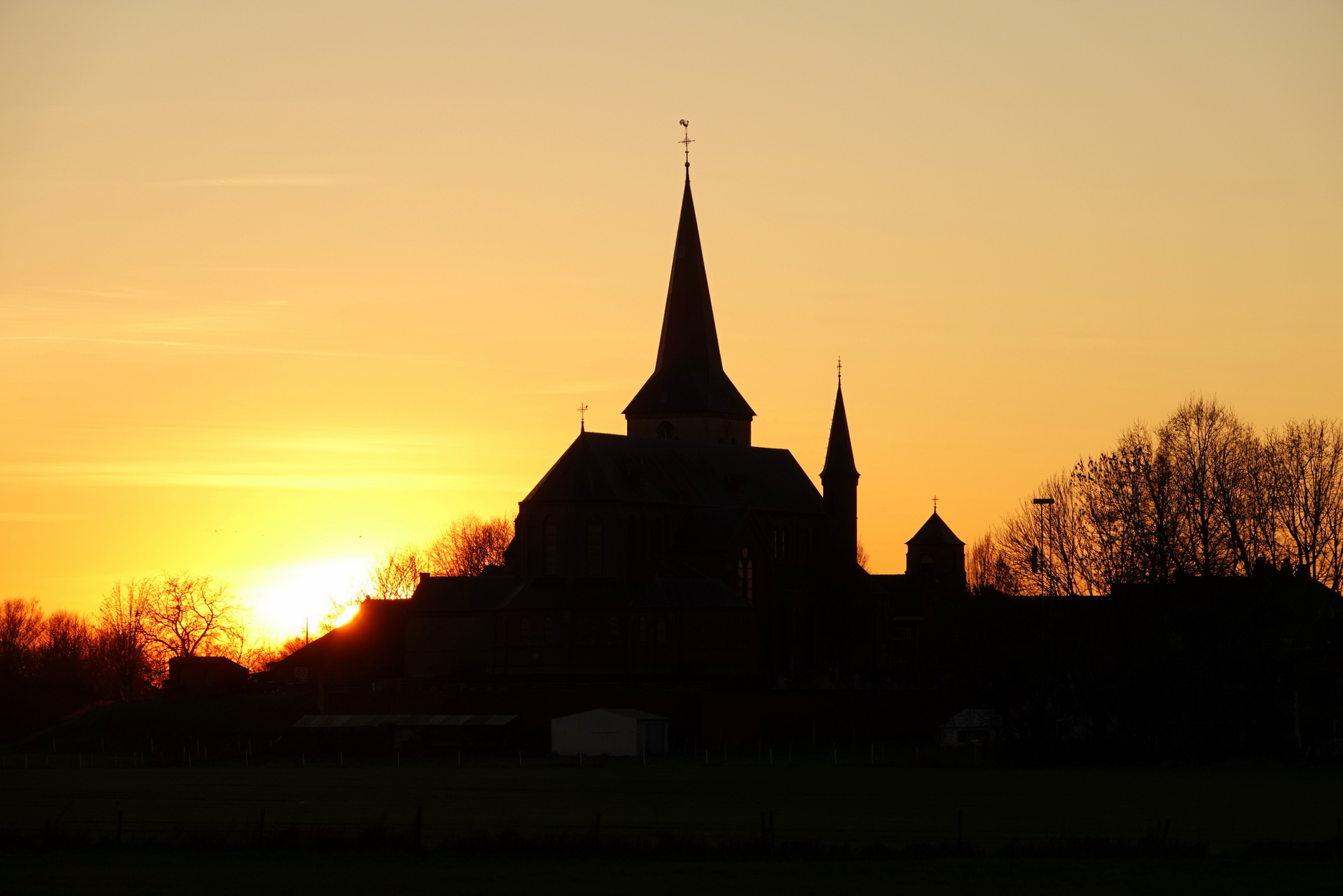 Schitterende zonsondergang in Kessenich. Foto: Ben Saanen