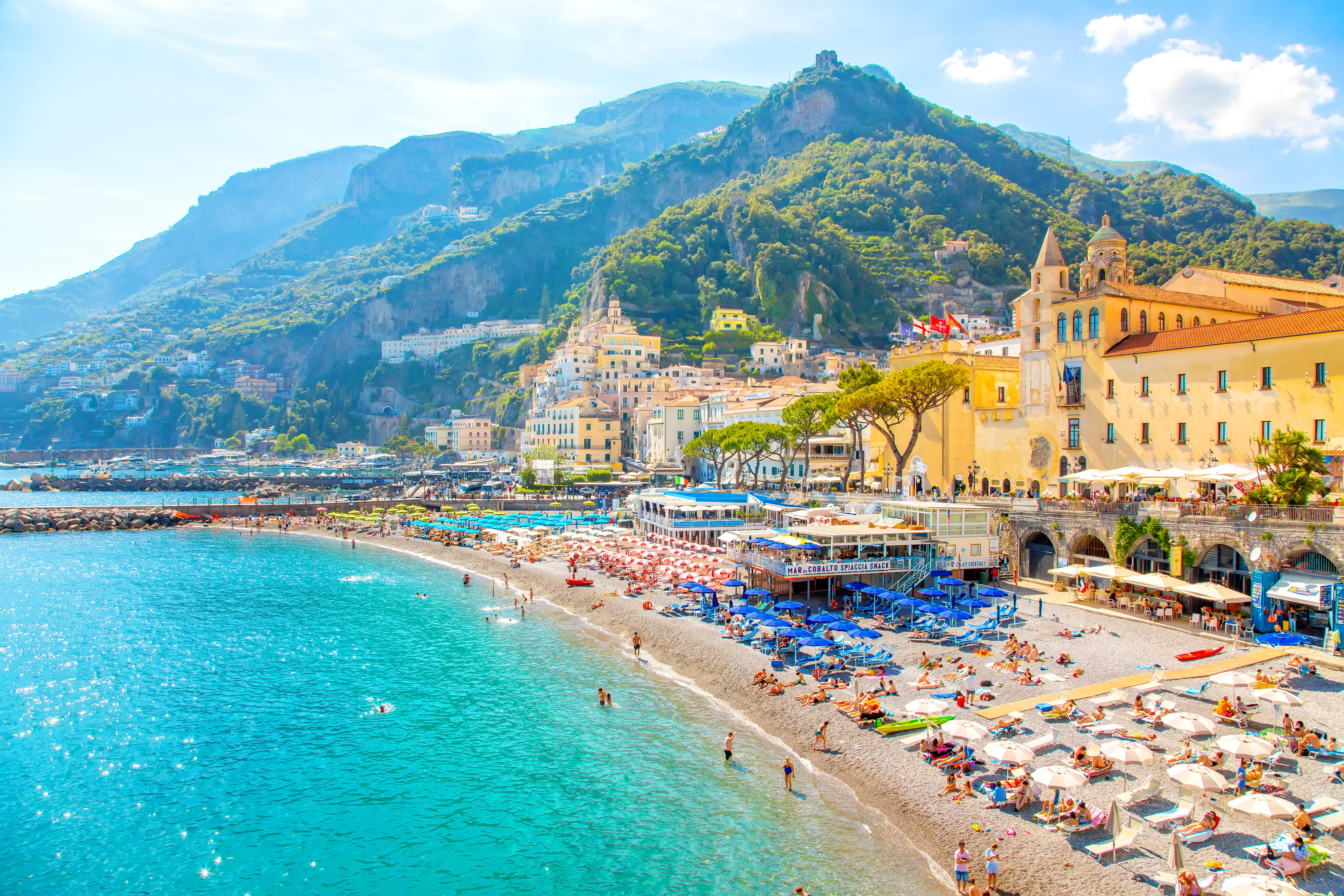 Prachtig zomerweer aan de Italiaanse kust. Foto: Adobe Stock/Arcady