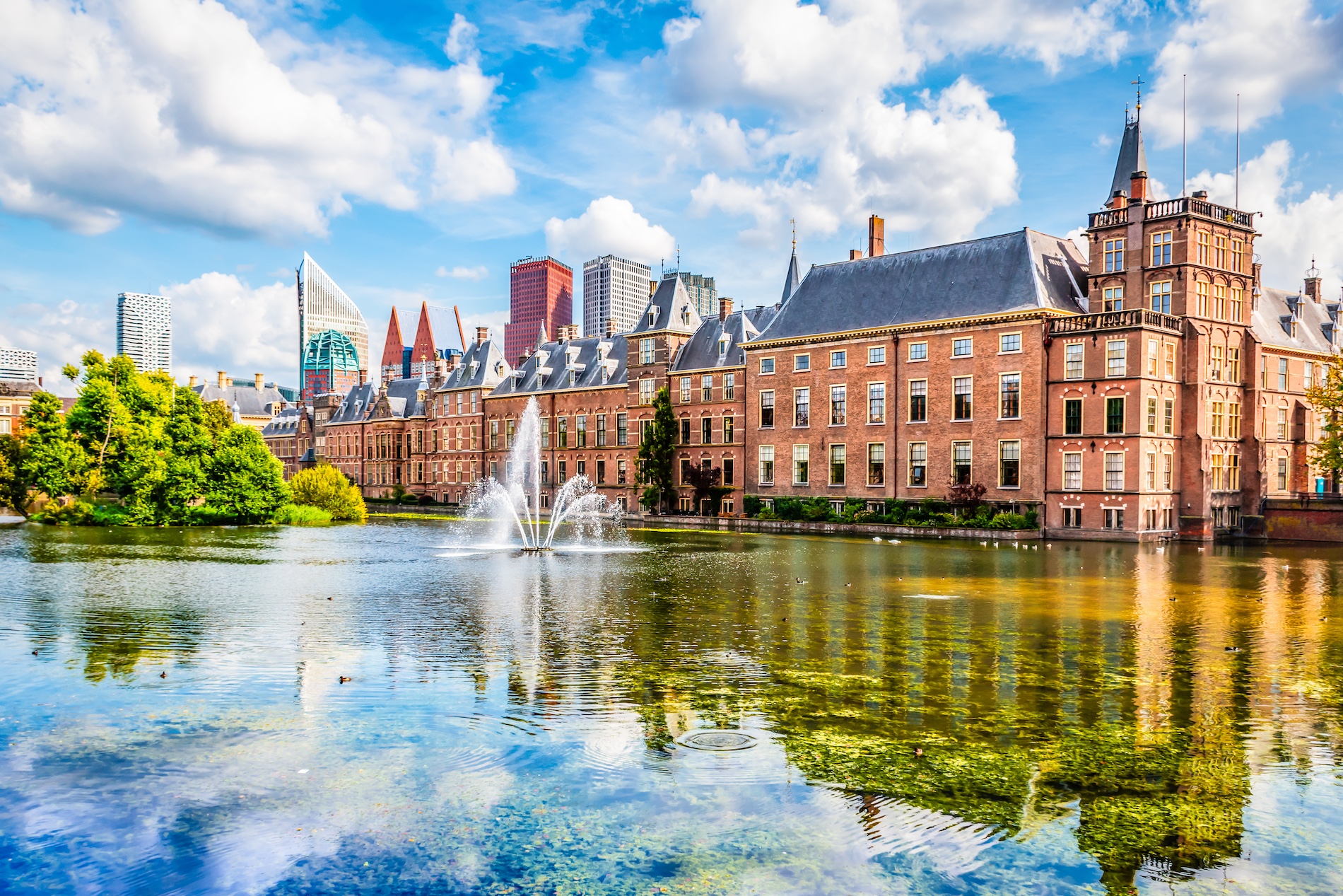 Zonnig weer in Den Haag, Adobe Stock / Nancy Pauwels