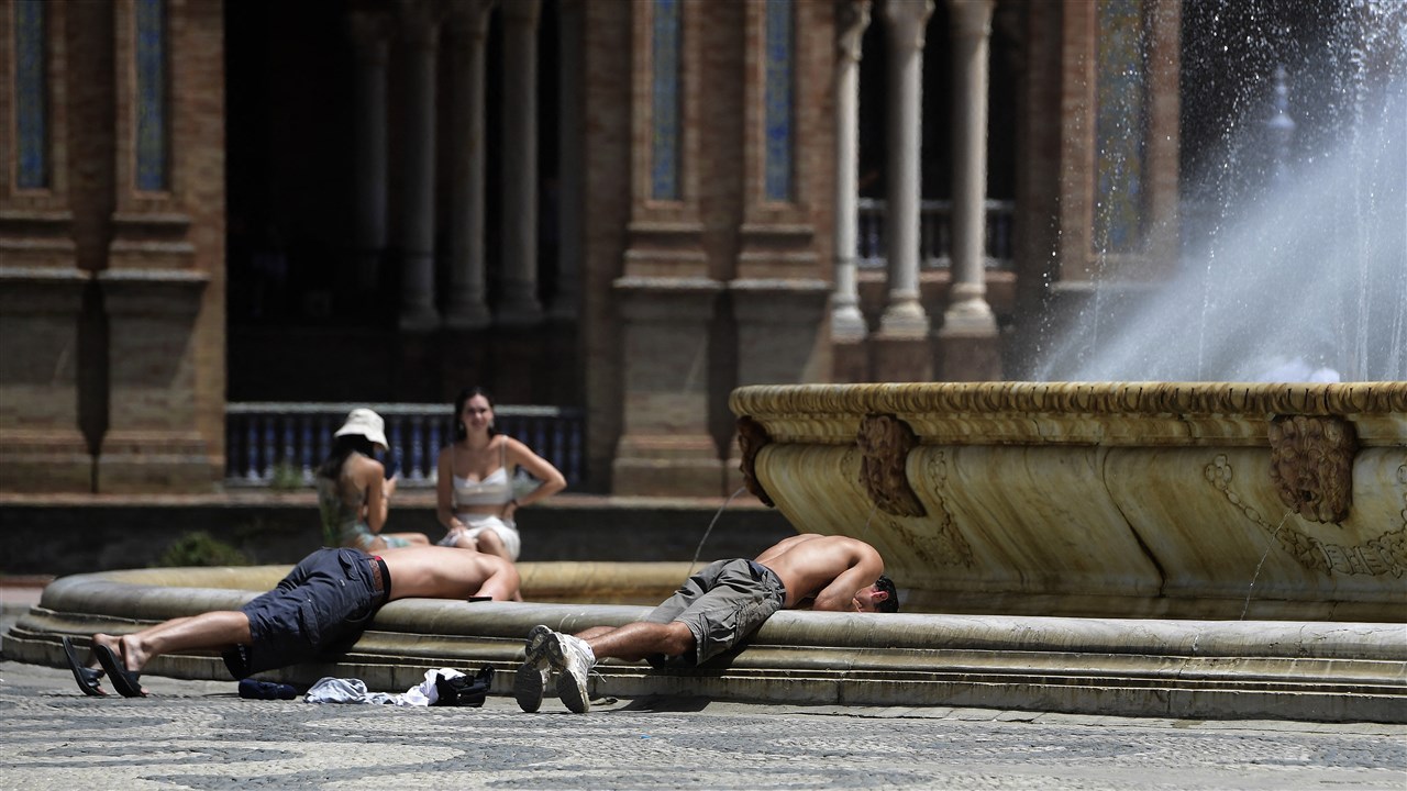Spanje werd in juli getroffen door extreme hittegolven. Foto: ANP/CRISTINA QUICLER / AFP