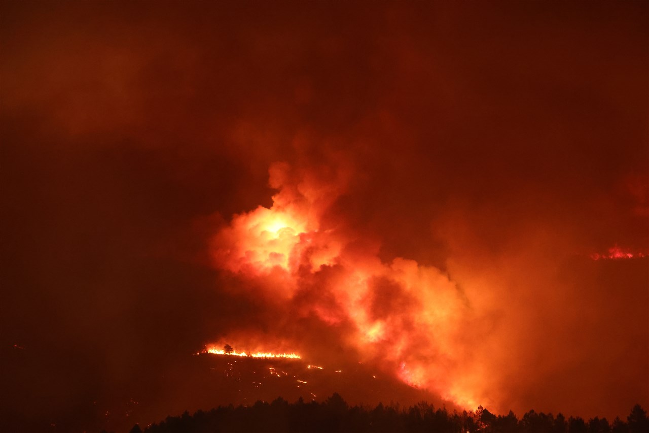 Bosbranden in het noordoosten van Spanje. Foto: ANP / EPA / Sxenick.