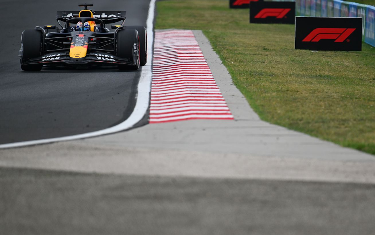 Max Verstappen tijdens de Grand Prix van Hongarije in 2025. Foto: (Redbullcontentpool/Guido De Bortoli/LAT Images)