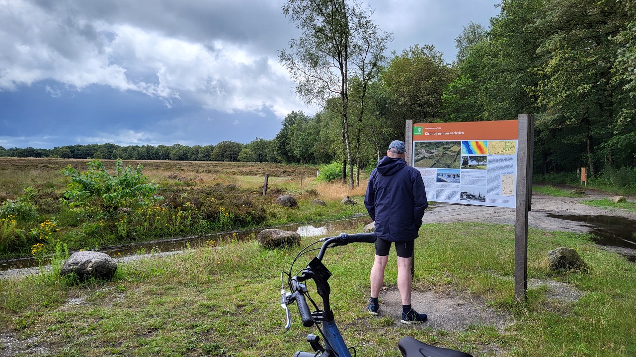 Het is sterk wisselvallig deze zomer met zon, wolken en buien. Foto: M. De Ligt