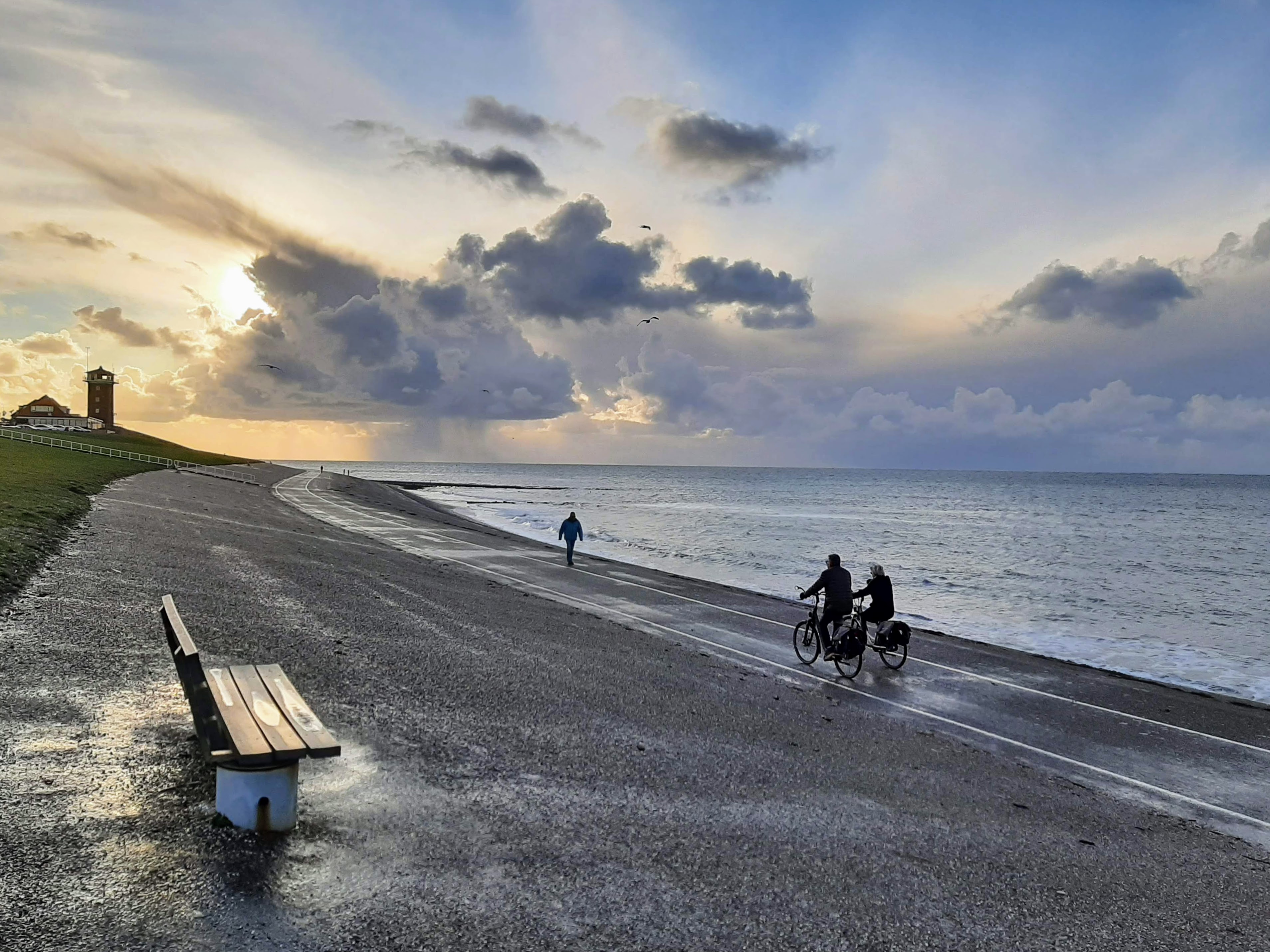 Mooie luchten veroorzaakt door buien. Foto: Nel van Es