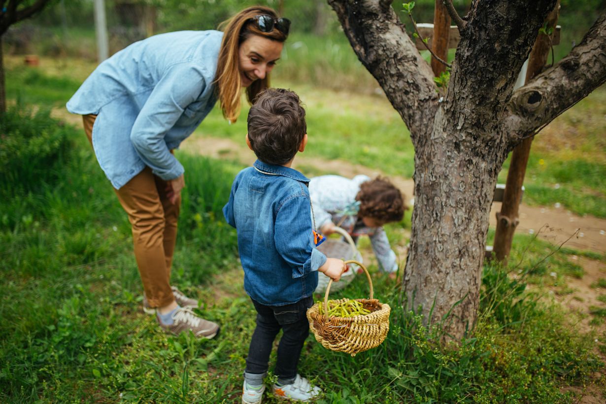 Eieren zoeken met Pasen. Foto: Adobe Stock / Miss Alva