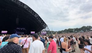Het weer bij Lowlands: van regen naar zonneschijn