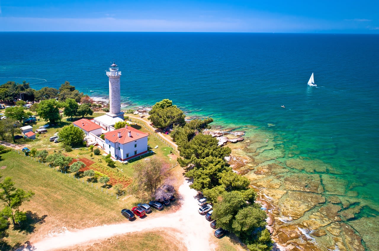 Camping in Istrië. Foto: Adobe Stock / xbrchx