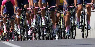 Onweersbuien en hitte tijdens de laatste etappes van de Tour de France