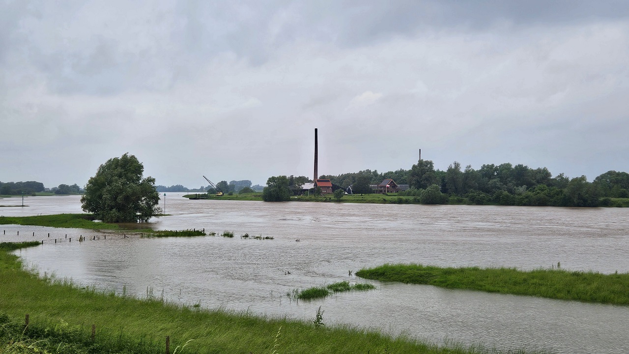 Hoogwaterpiek van Rijn bij Lobith minder hoog dan verwacht