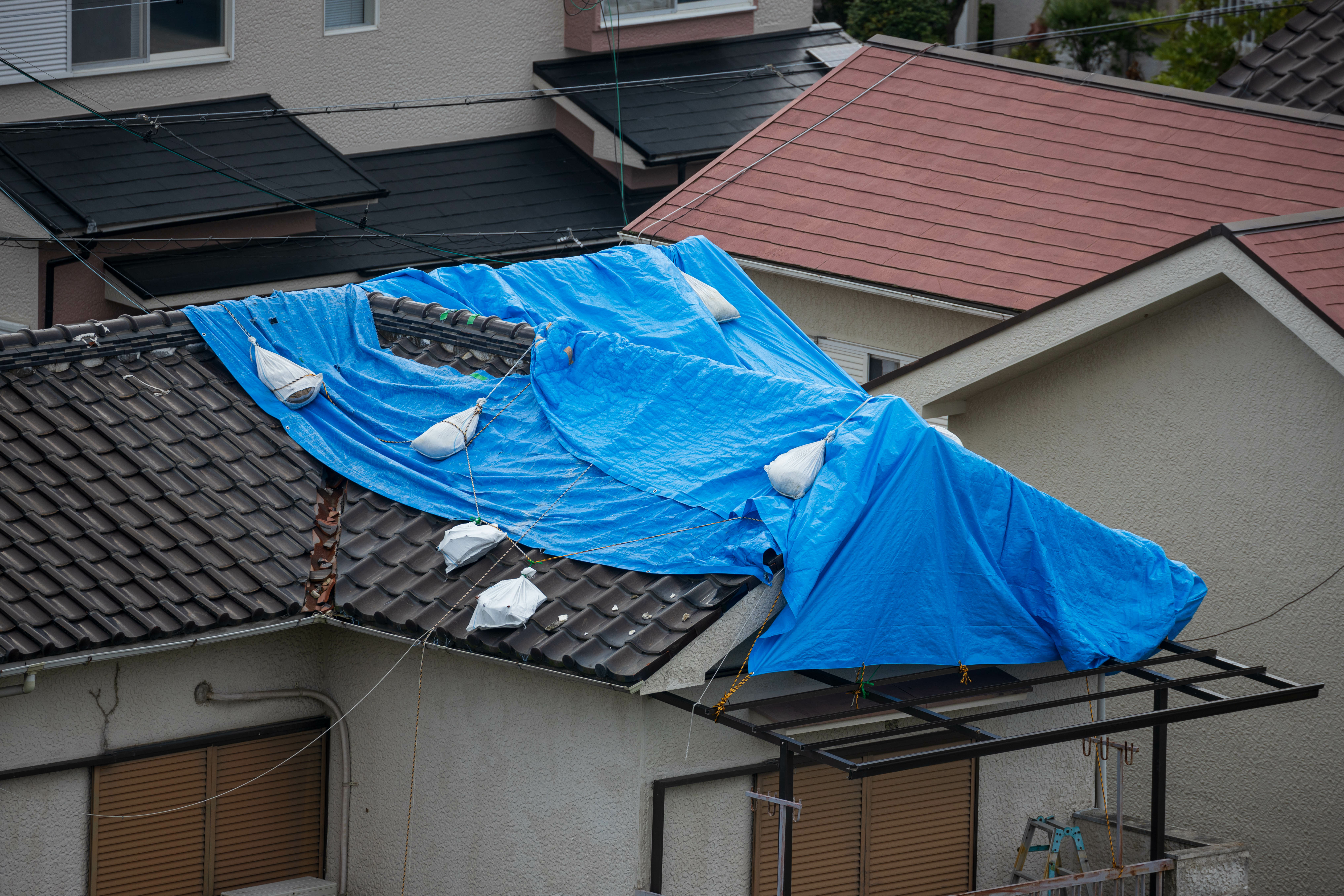 Doden en gewonden door tyfoon Shanshan in Japan