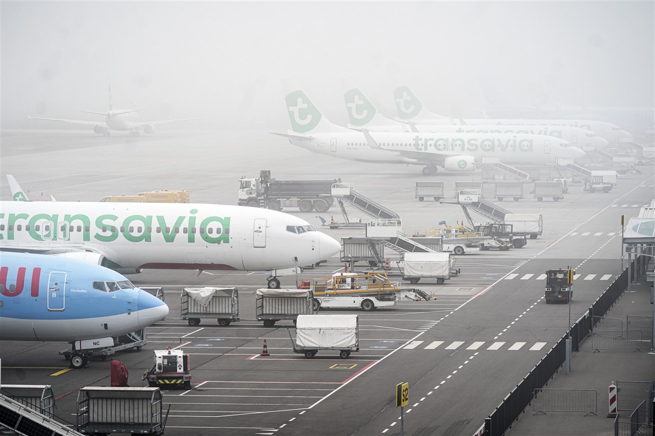 Op uitgebreide schaal (dichte) mist, hinder voor vliegverkeer