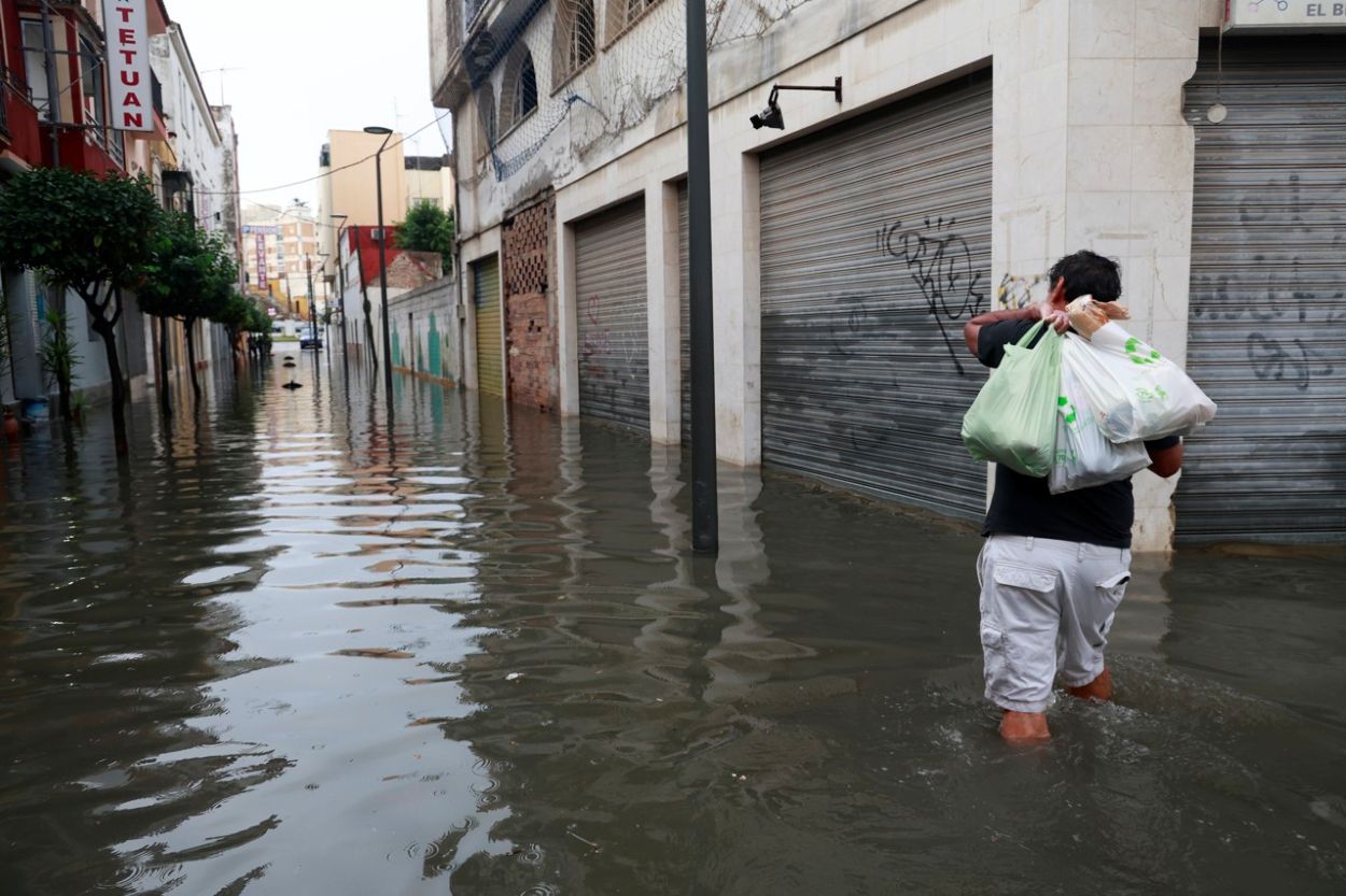 Dode nabij Barcelona door overstromingen in Spanje