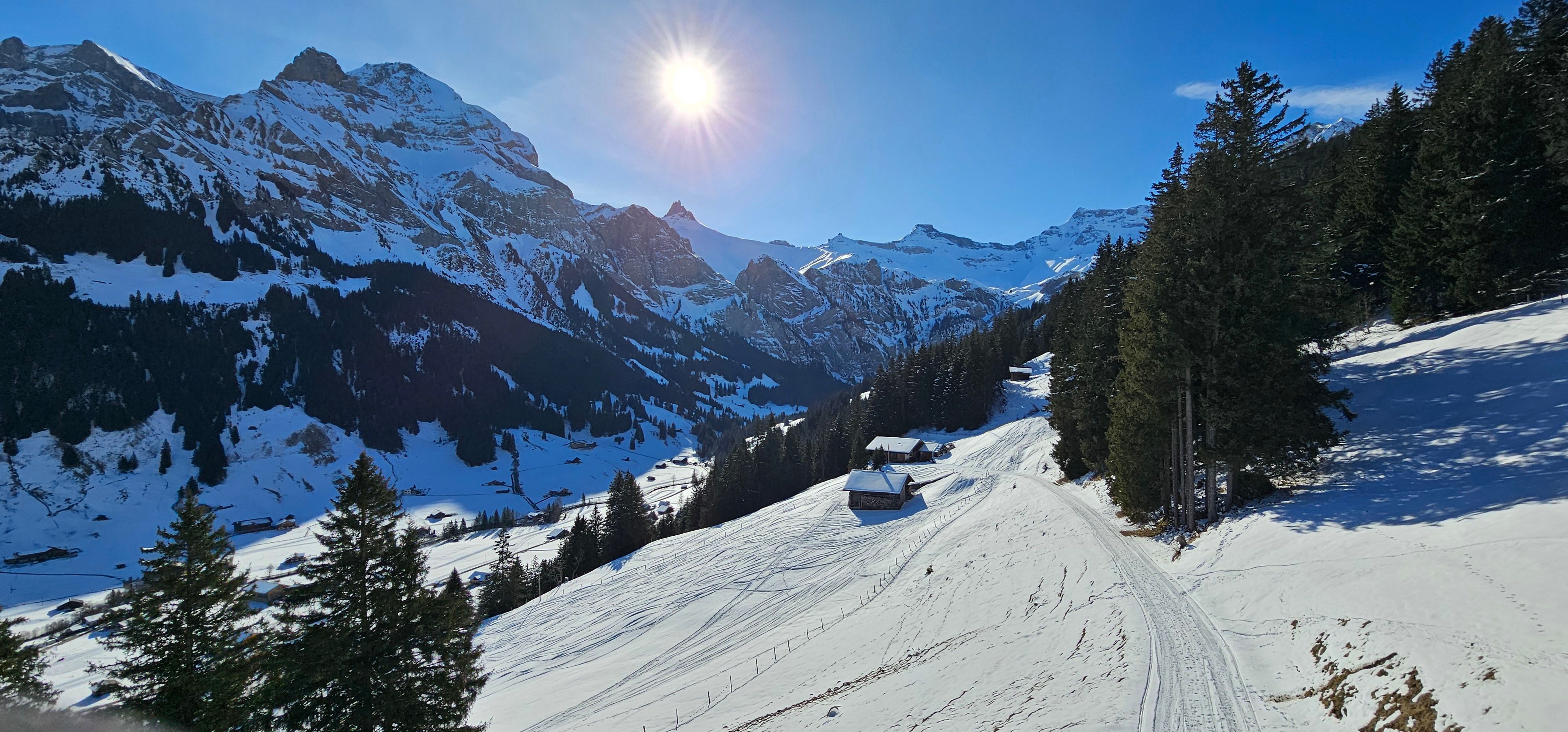 Adelboden in de zon afgelopen woensdag (foto: Gert Jan Beens)