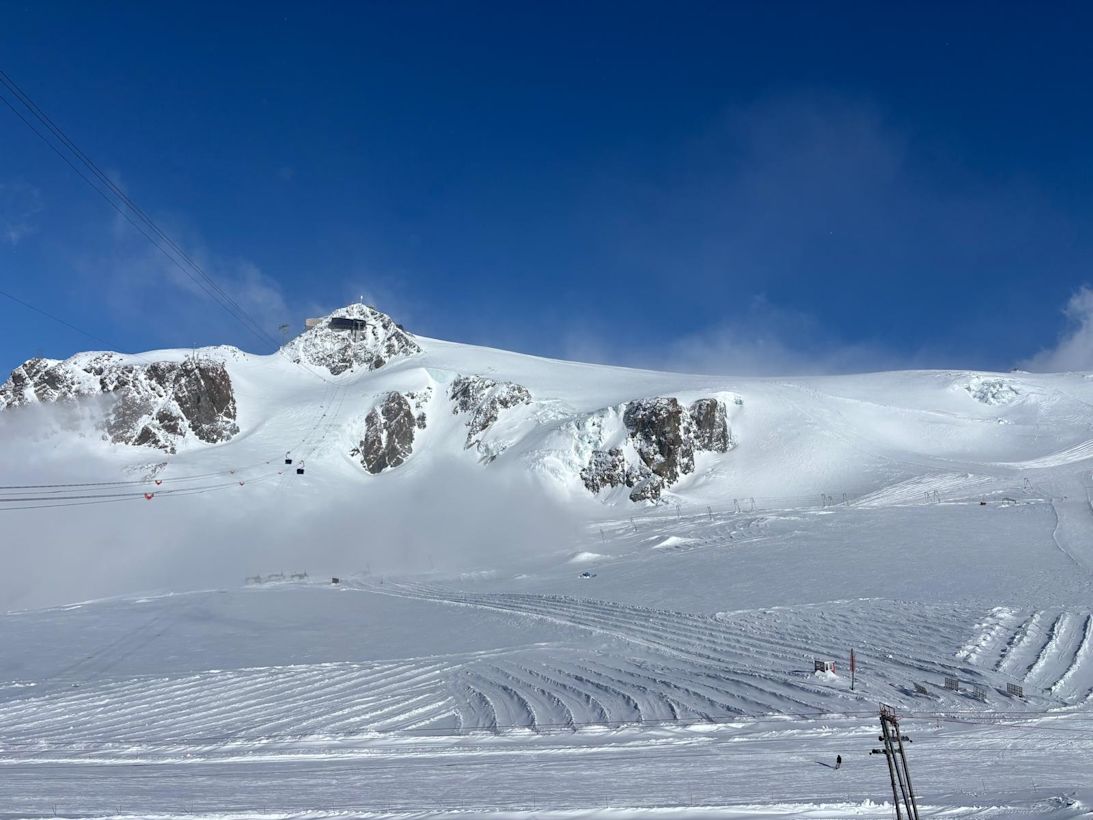 Sur les pistes de la station de ski de Zermatt, il y a énormément de neige. Photo : Floris Lafeber