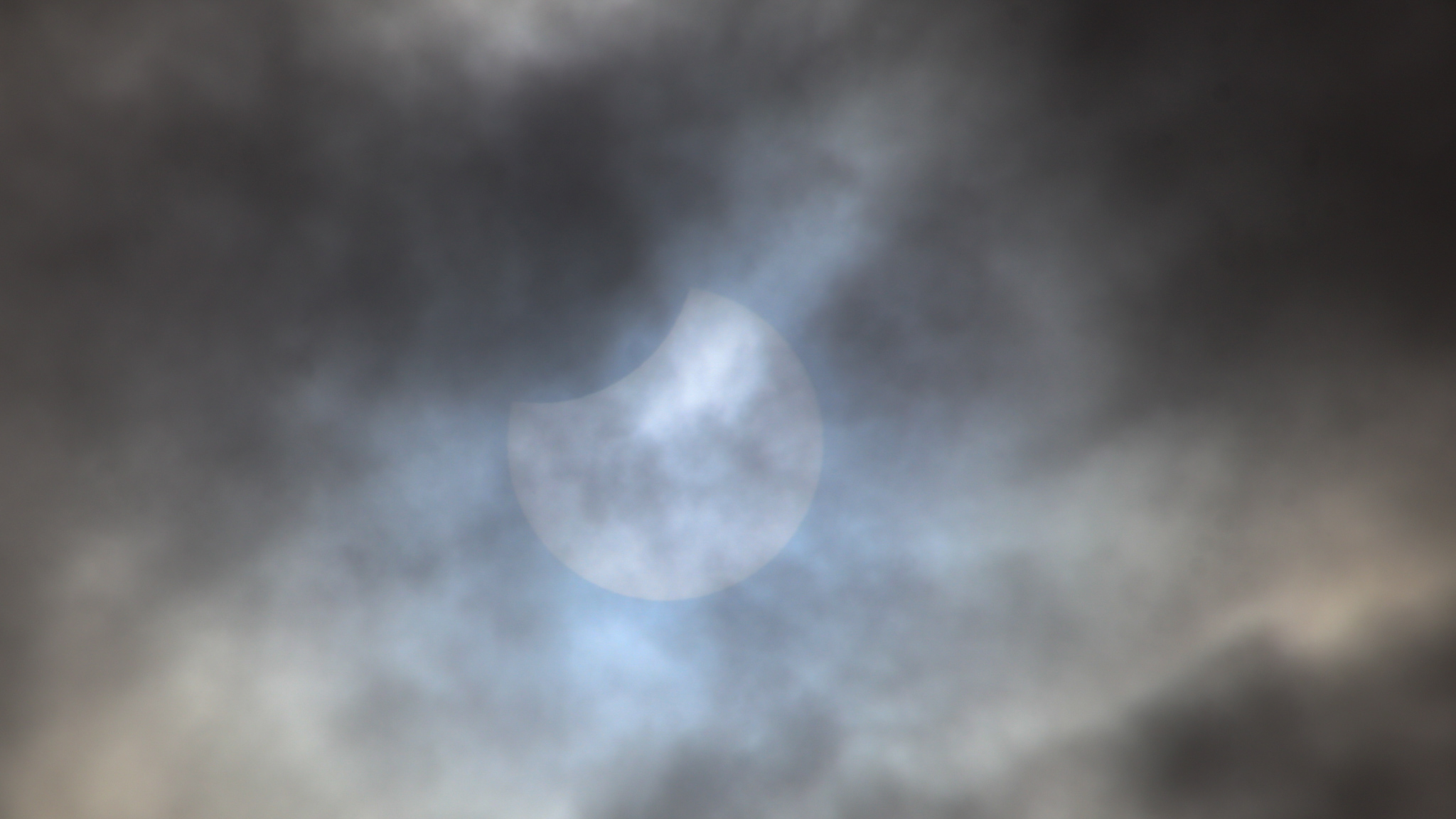 Zonsverduistering op 25 oktober 2022. Foto: Astrid Wiessner Hoog