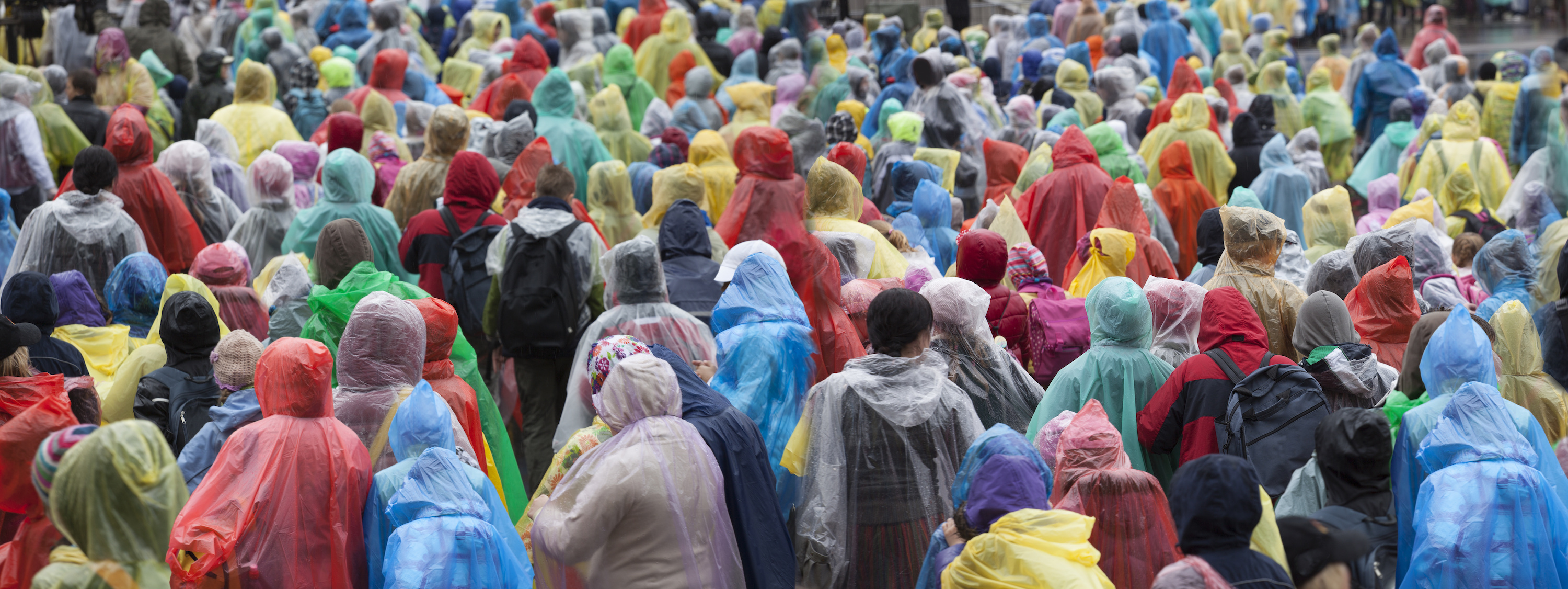 Macht over het weer - mensen in de regen