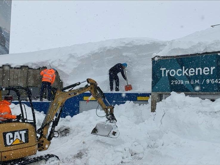 Veel sneeuw in de bergen van Zermatt. Foto: Floris Lafeber.