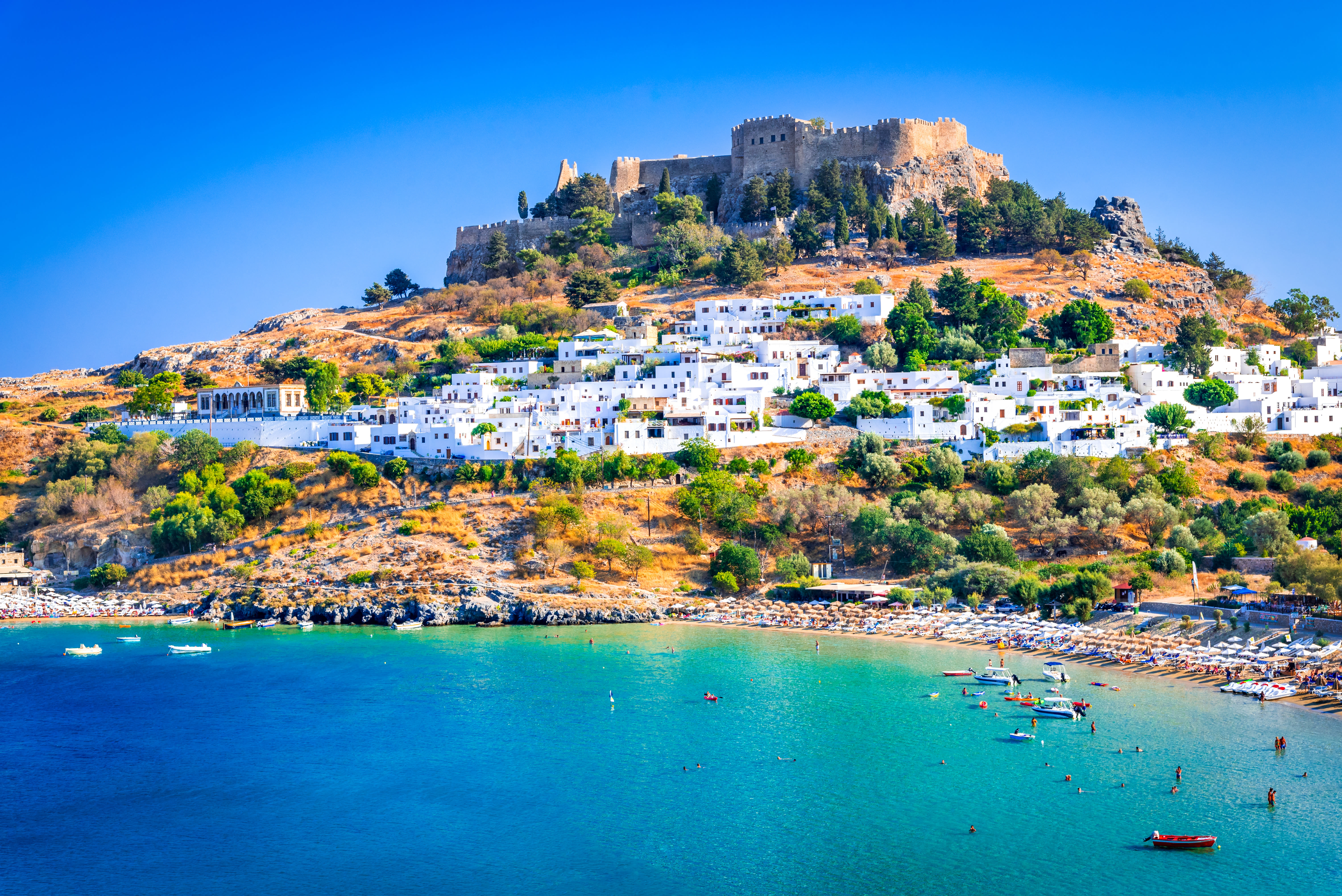 Op Rhodos kan de zee aangename verkoeling bieden. Foto: Adobe Stock