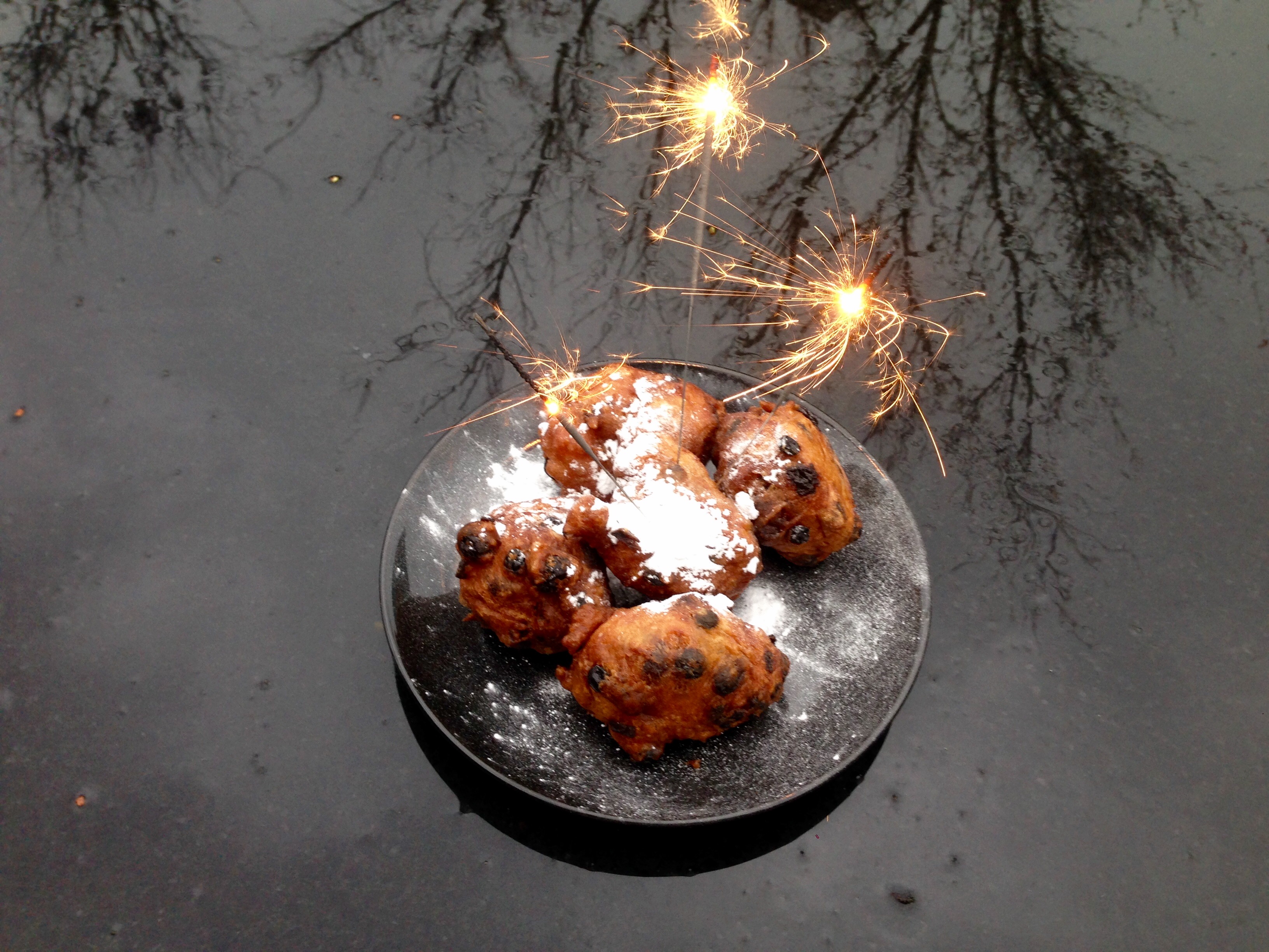 Oliebollen bij de jaarwisseling. Foto: Jolanda Bakker