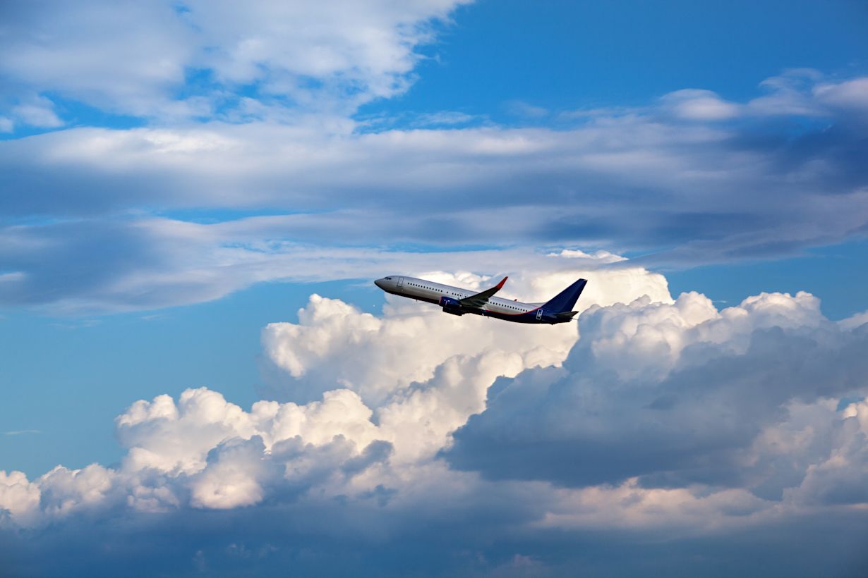 Vliegtuigen maken regelmatig turbulentie mee. Foto: AdobeStock / danr13