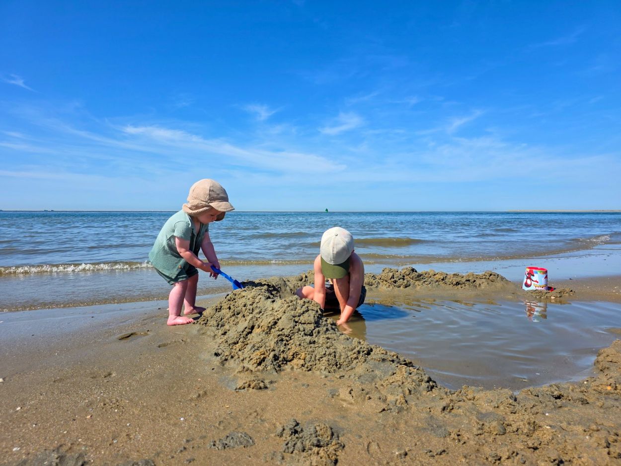 Augustus was warm en zonnig, maar eindigde wisselvallig