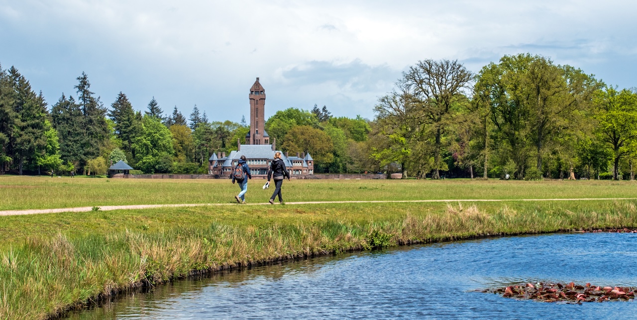 Wandelen Otterlo. Foto: Adobe Stock / Roel.